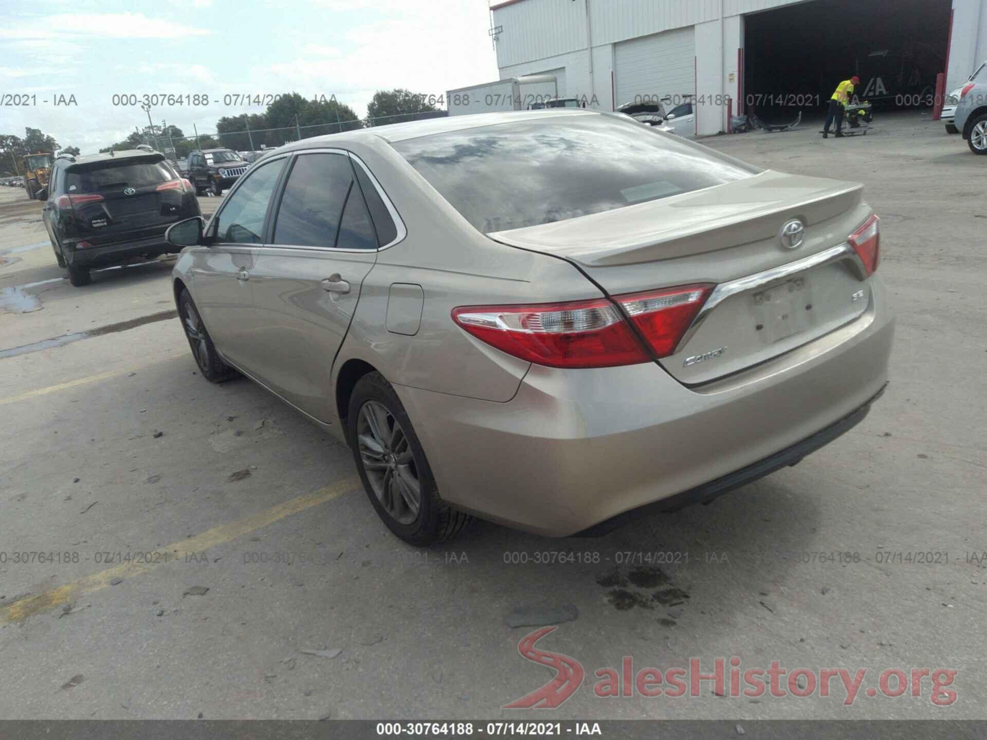 4T1BF1FK1GU215102 2016 TOYOTA CAMRY