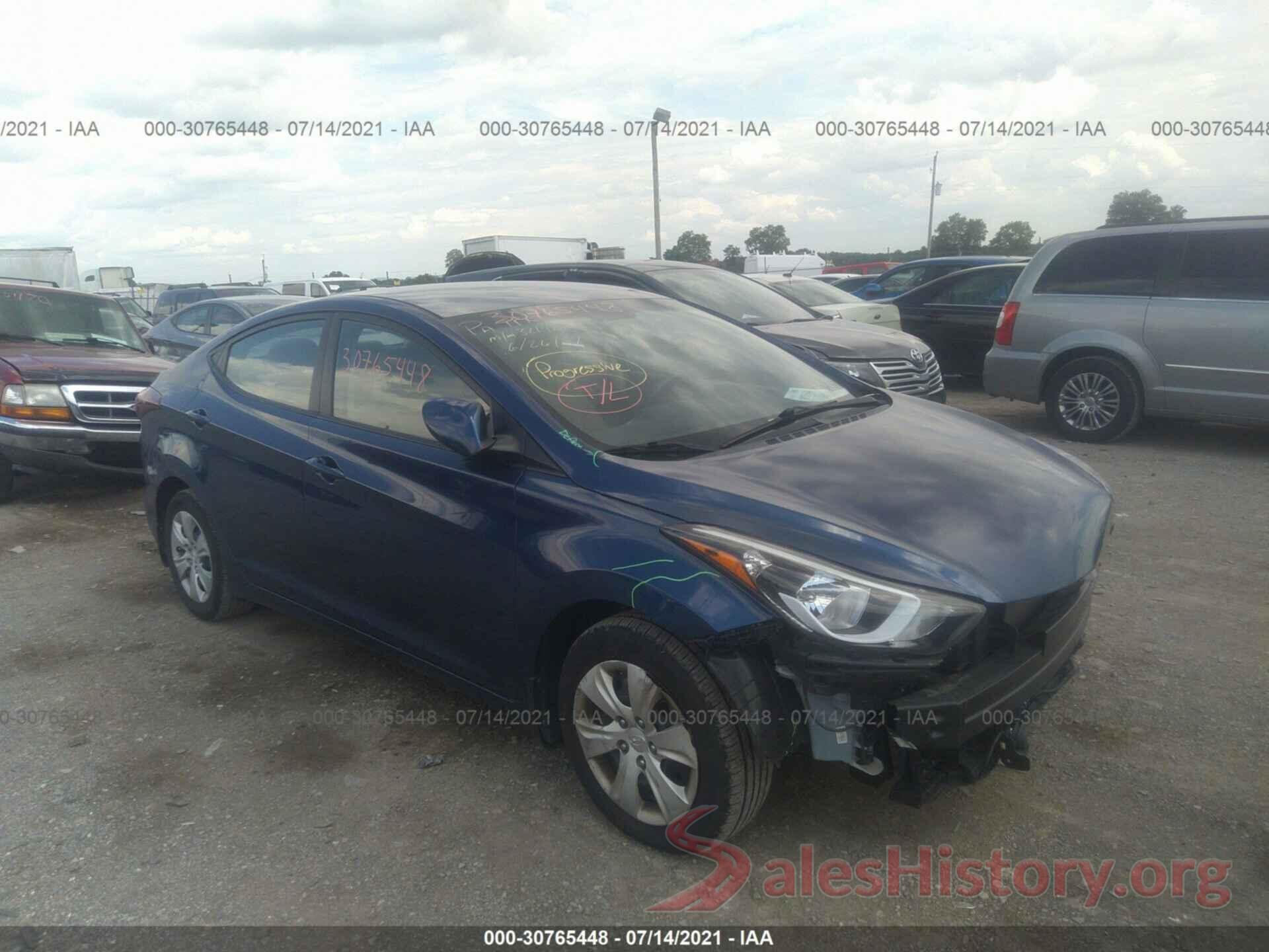 5NPDH4AE6GH796651 2016 HYUNDAI ELANTRA