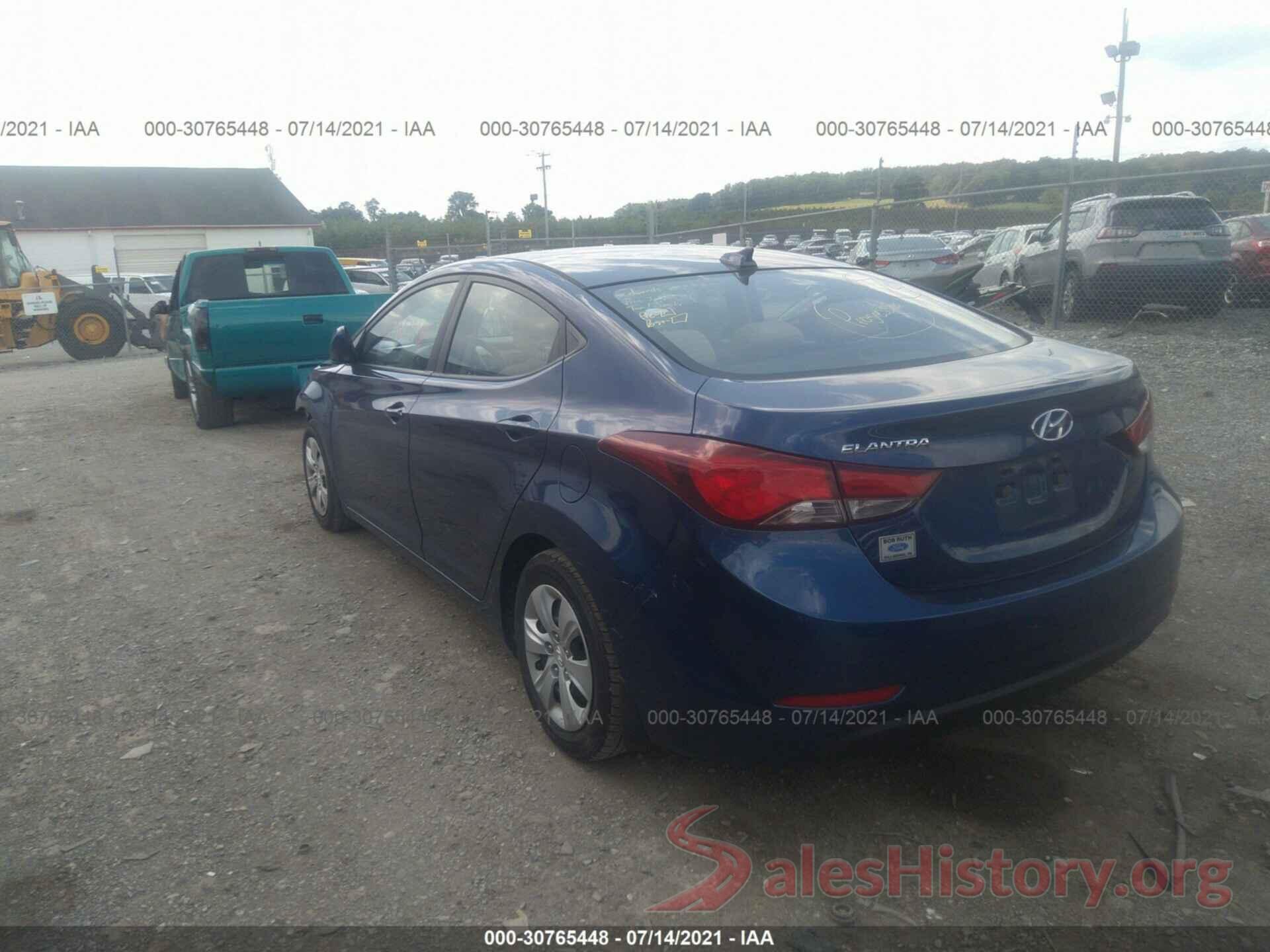 5NPDH4AE6GH796651 2016 HYUNDAI ELANTRA