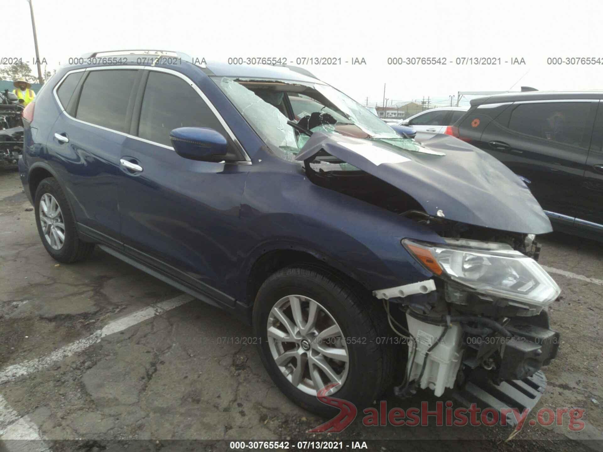 KNMAT2MT4JP508752 2018 NISSAN ROGUE