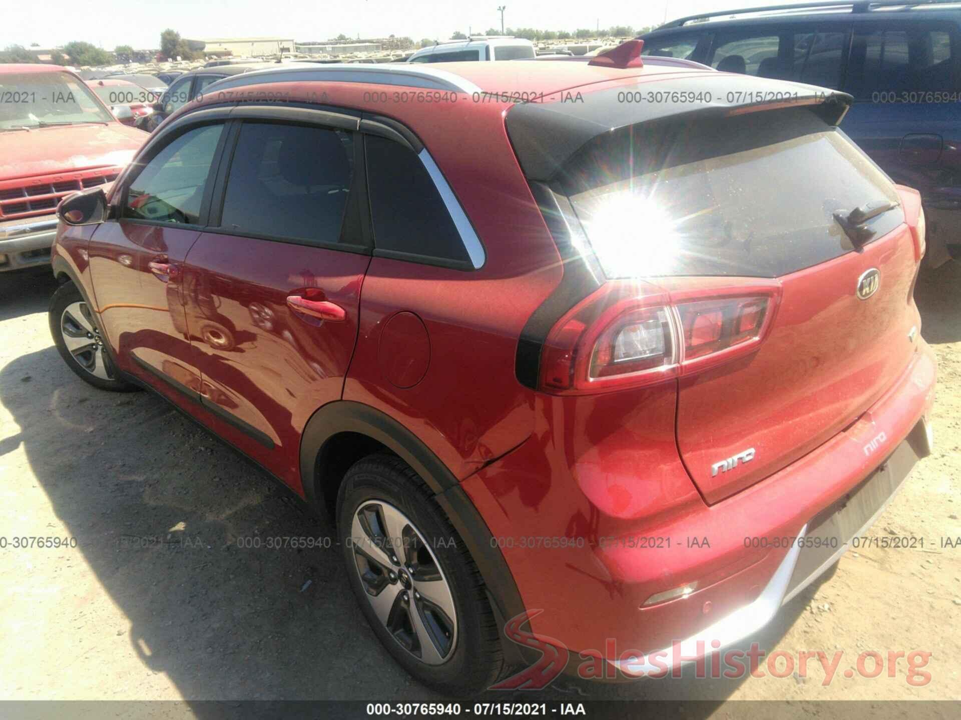 KNDCC3LC8H5043124 2017 KIA NIRO