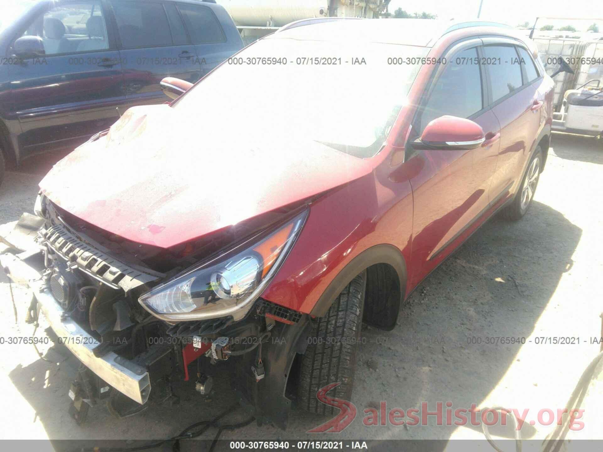 KNDCC3LC8H5043124 2017 KIA NIRO