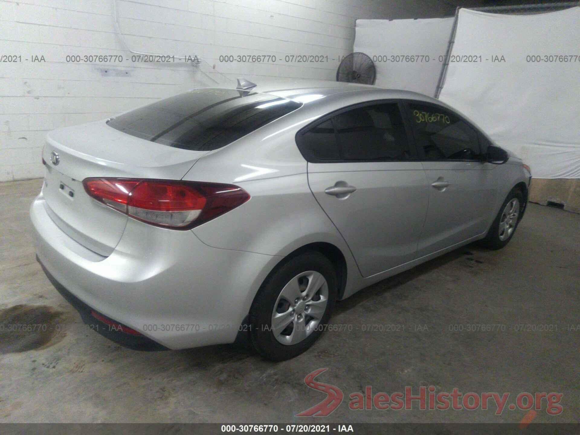 3KPFK4A74JE254276 2018 KIA FORTE