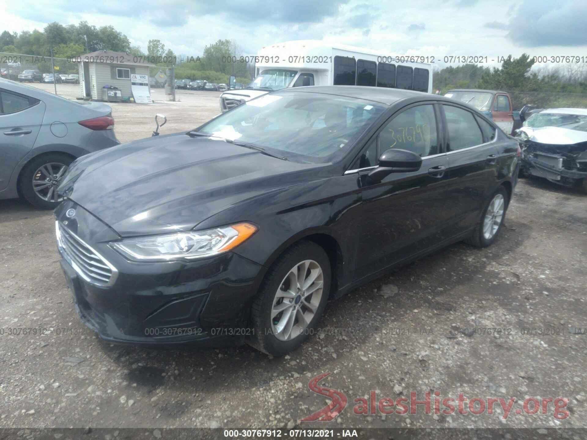 3FA6P0HD2KR230581 2019 FORD FUSION