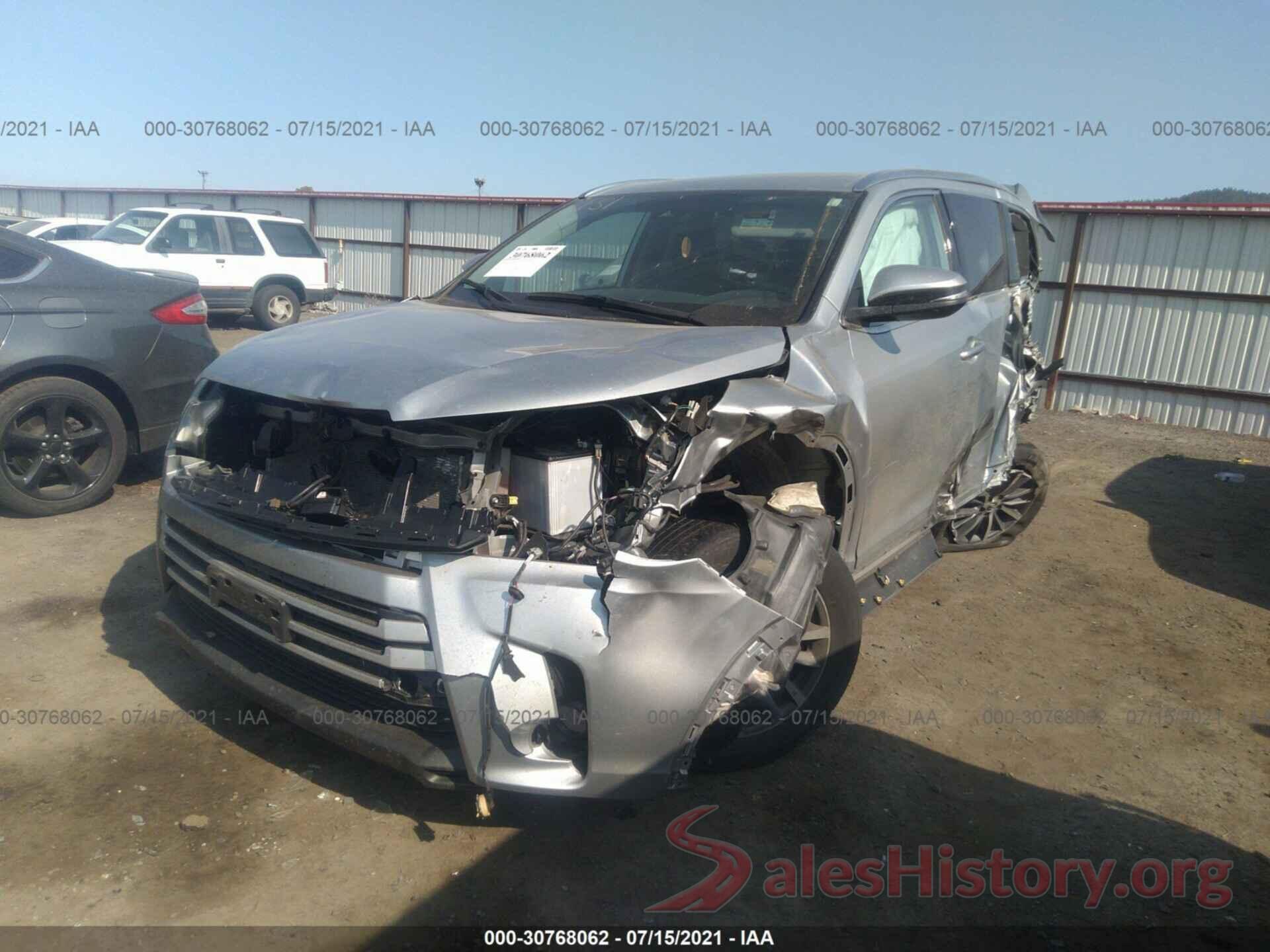 5TDJZRFH1KS941243 2019 TOYOTA HIGHLANDER