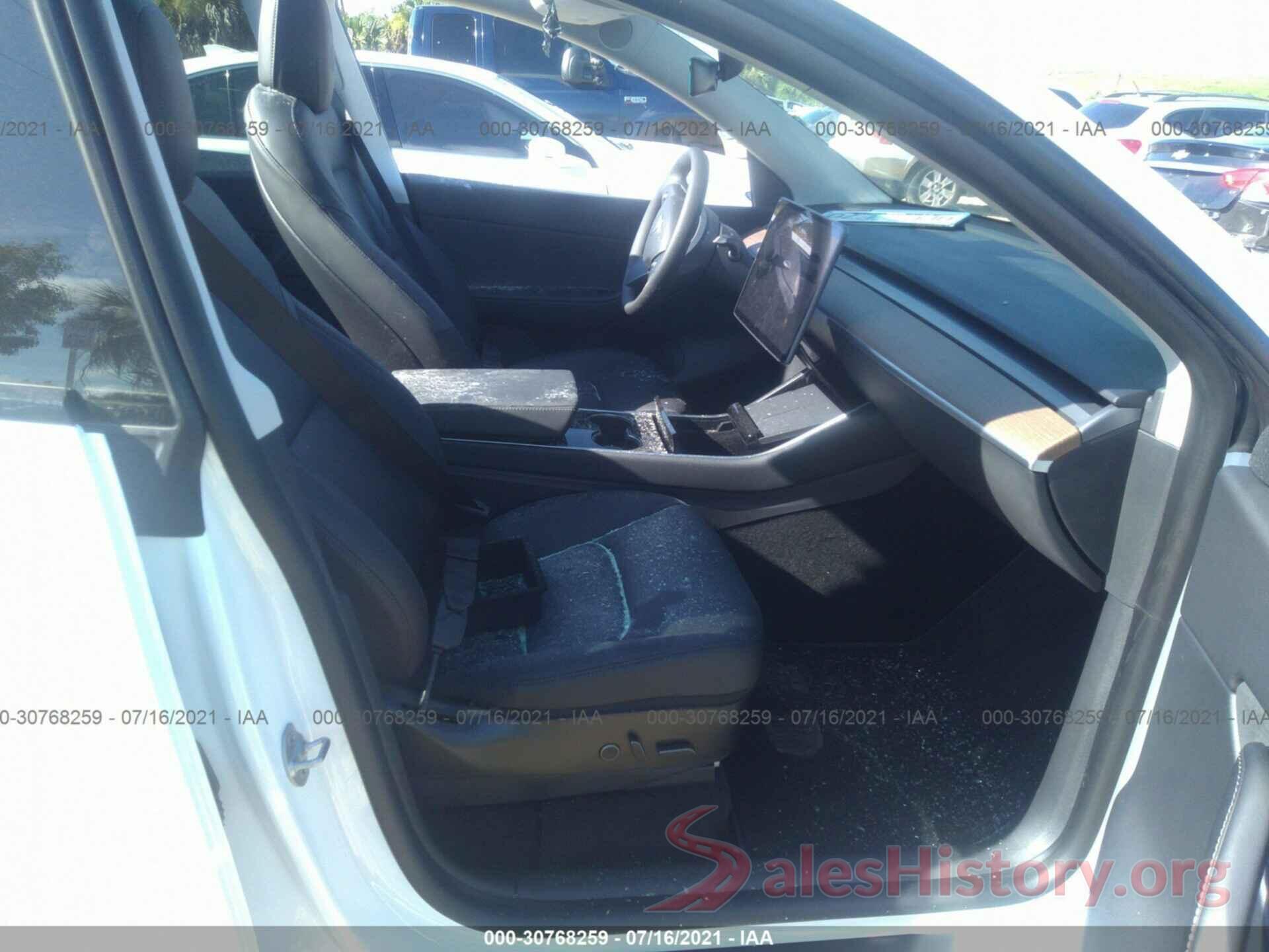 5YJYGDEE1MF099784 2021 TESLA MODEL Y