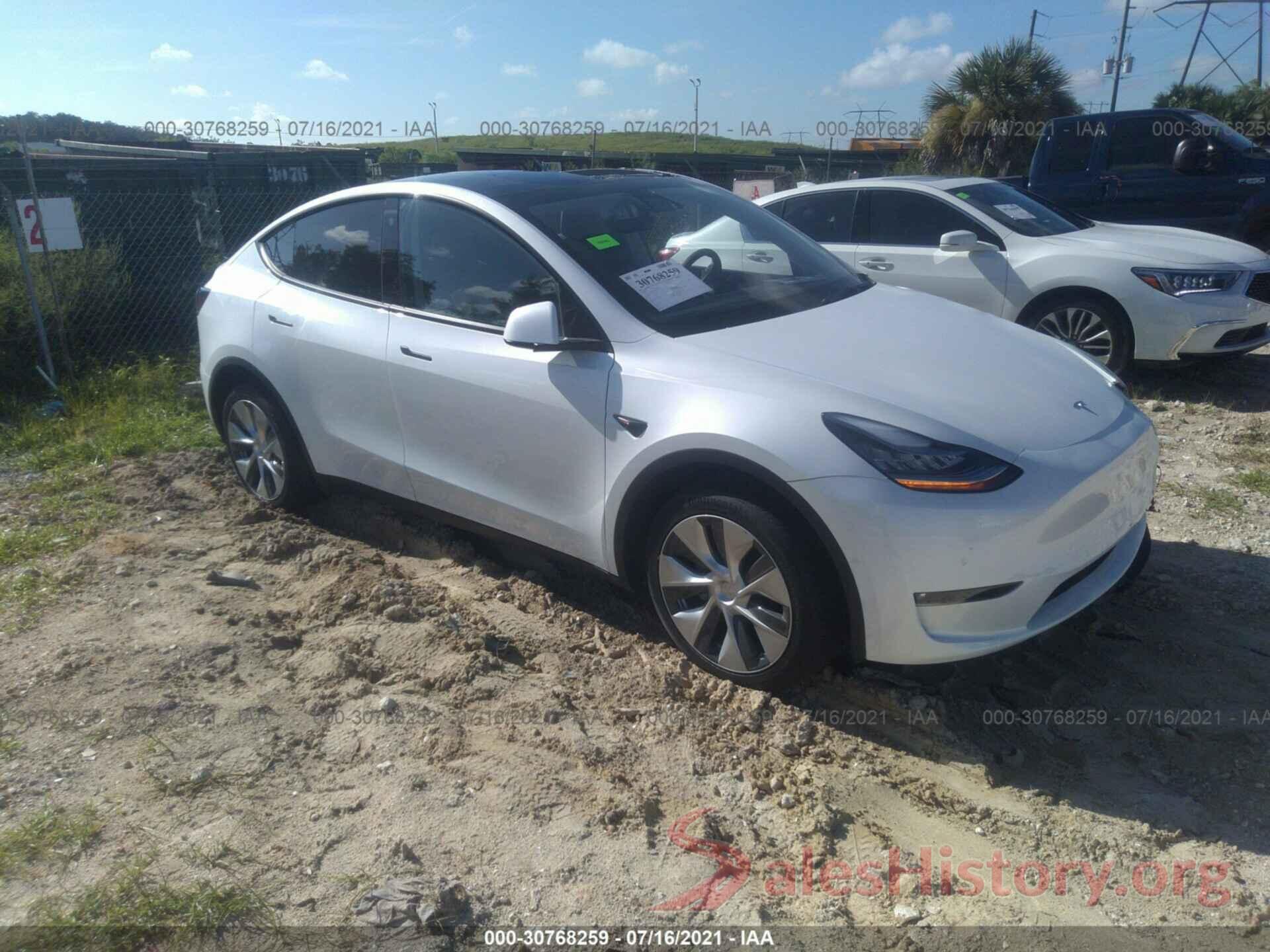 5YJYGDEE1MF099784 2021 TESLA MODEL Y