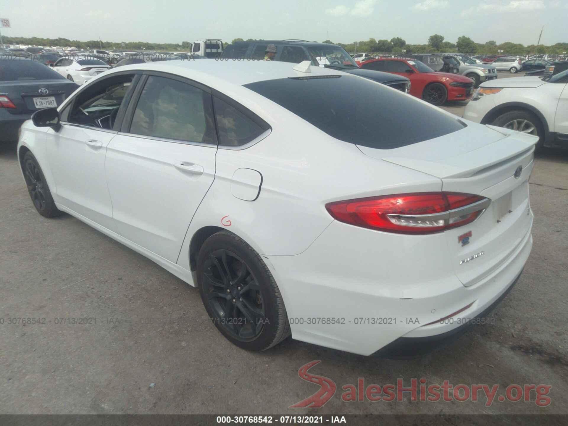 3FA6P0HD6KR132962 2019 FORD FUSION