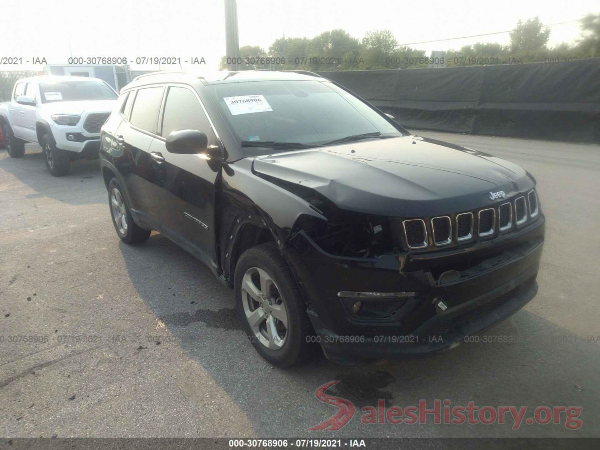 3C4NJDBB6JT114274 2018 JEEP COMPASS