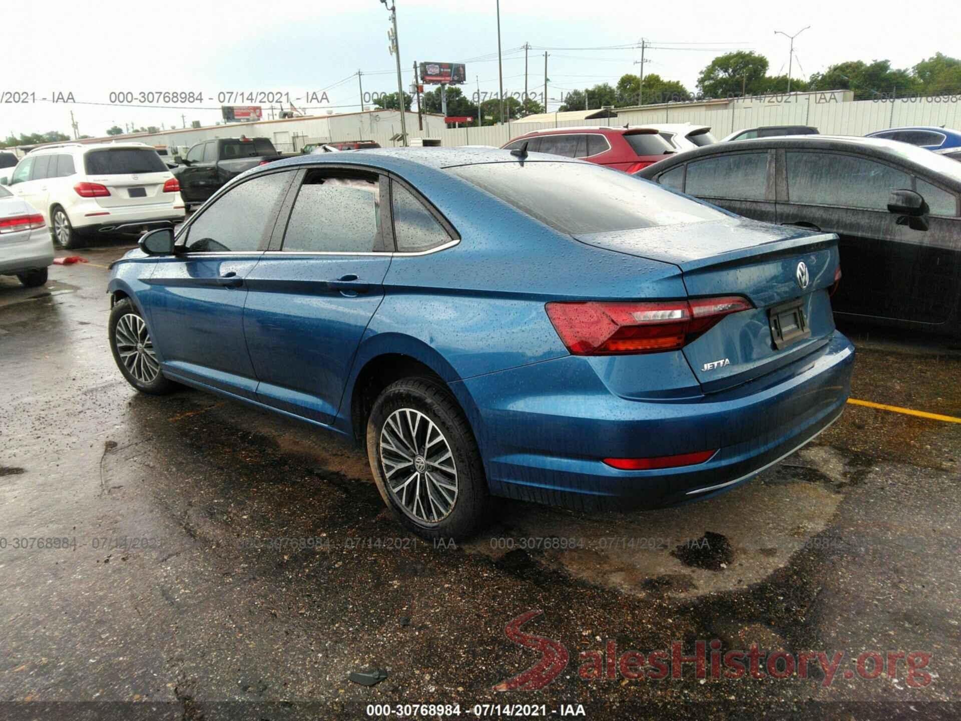 3VWCB7BU3KM240222 2019 VOLKSWAGEN JETTA