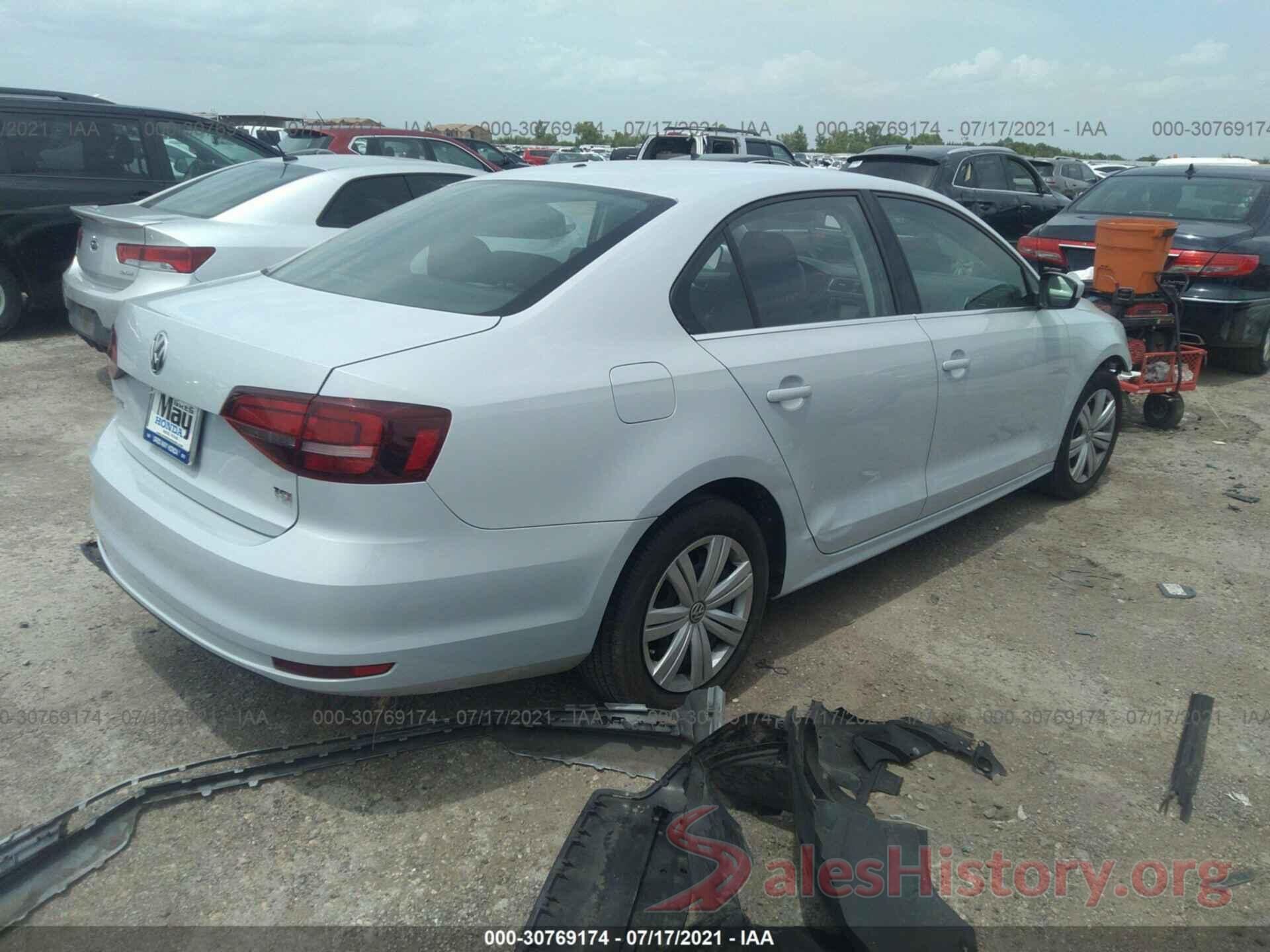 3VW2B7AJ1HM279824 2017 VOLKSWAGEN JETTA