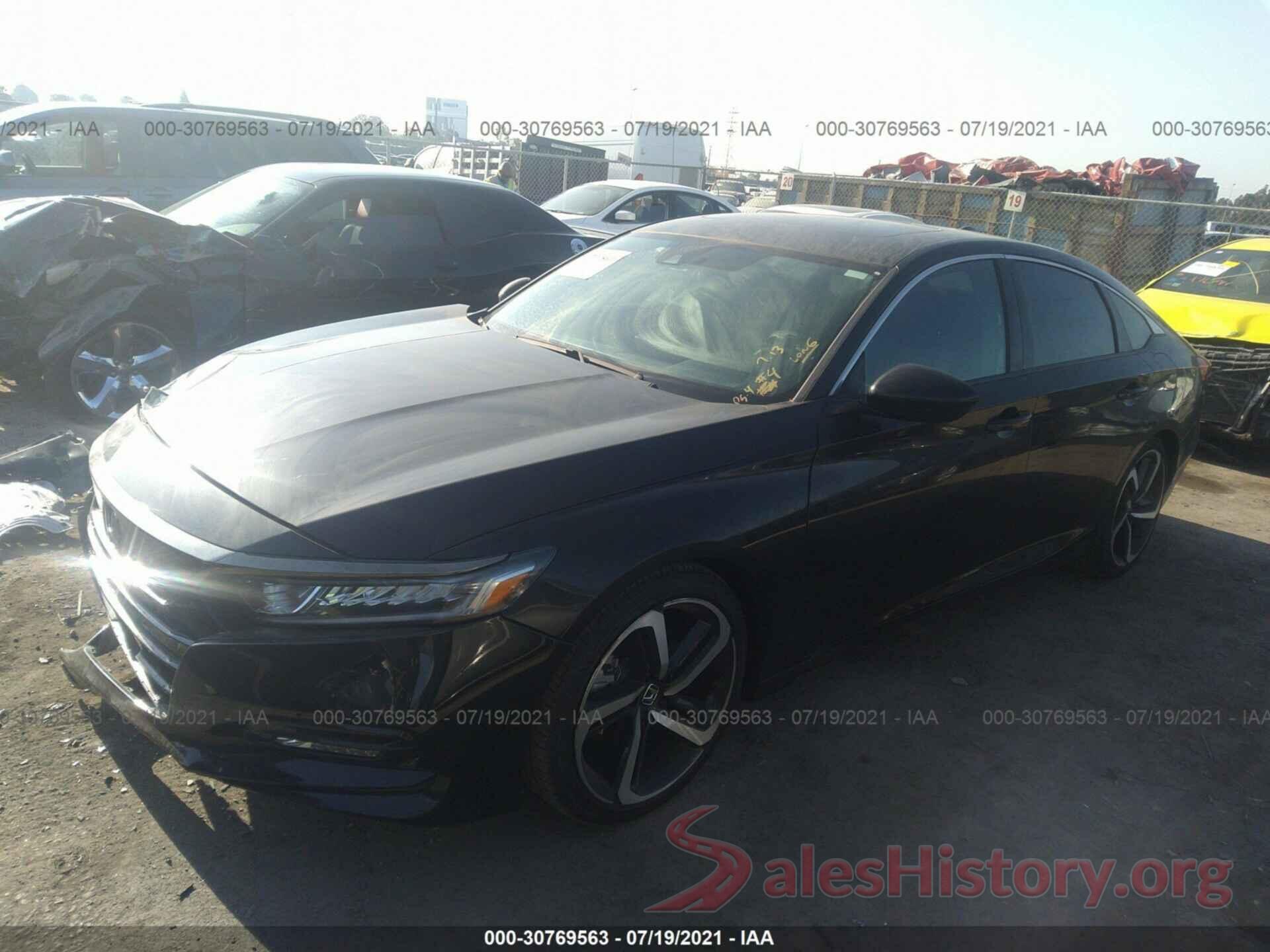 1HGCV2F35JA041474 2018 HONDA ACCORD SEDAN