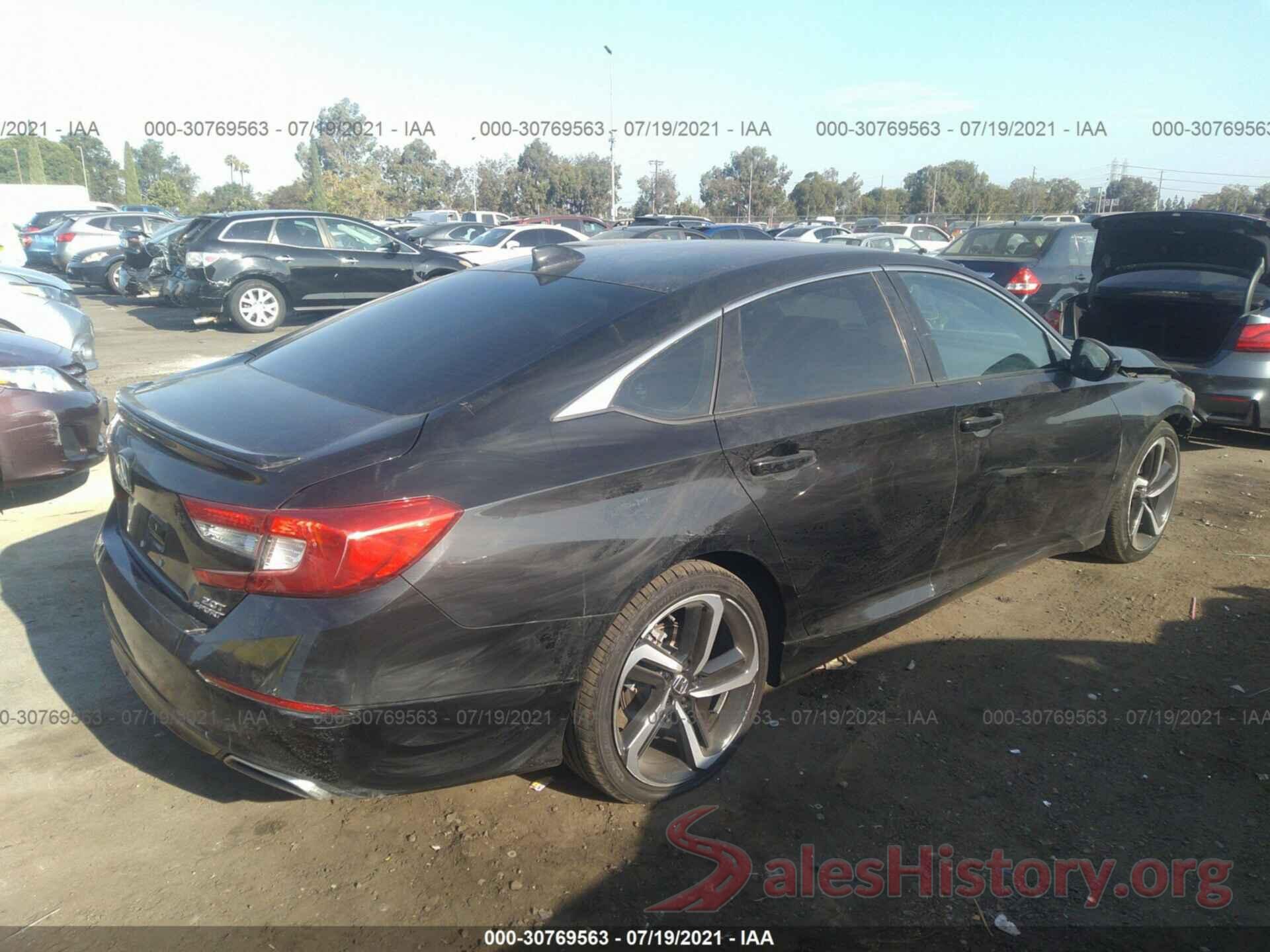 1HGCV2F35JA041474 2018 HONDA ACCORD SEDAN