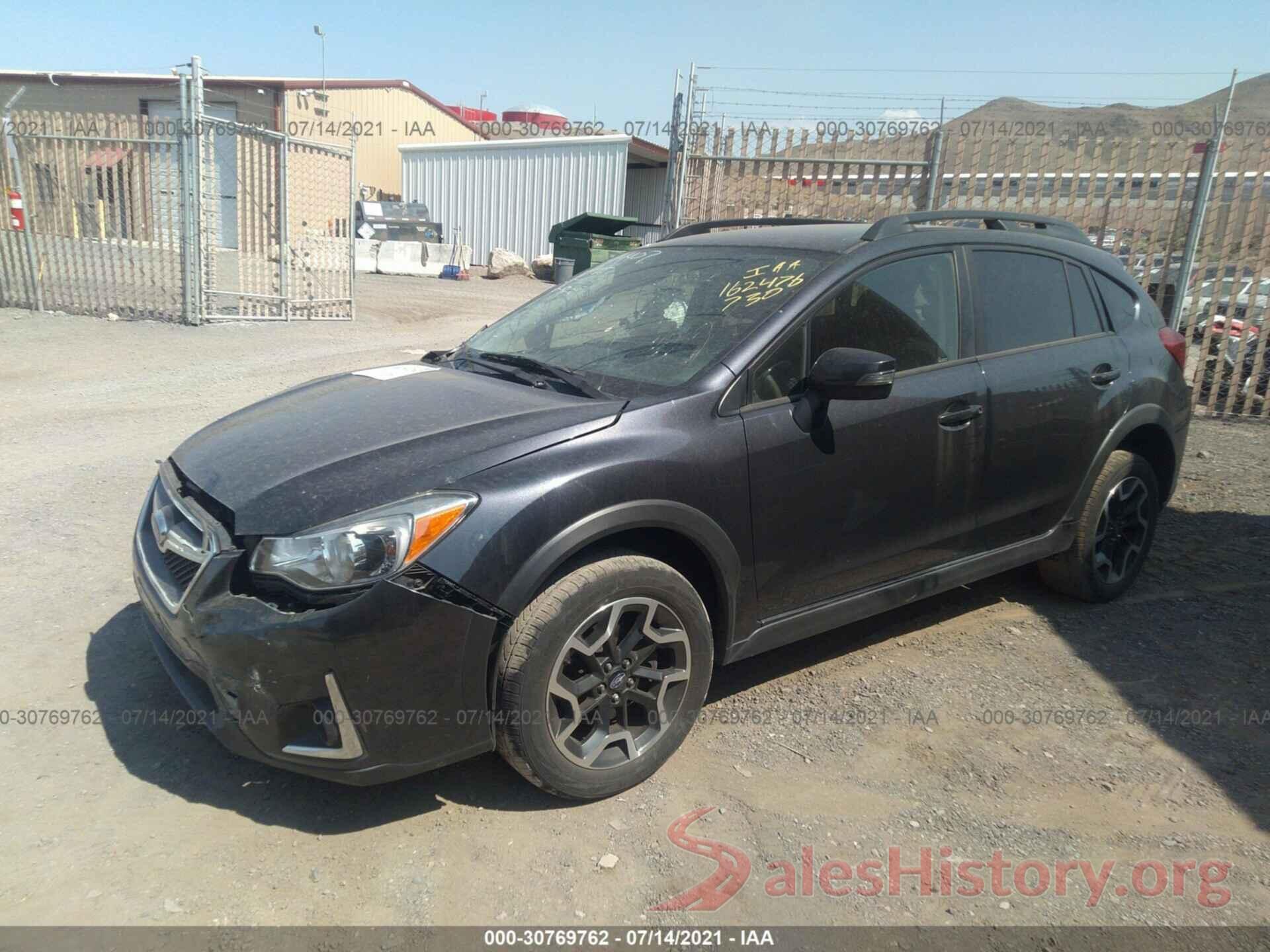 JF2GPAKC5HH230302 2017 SUBARU CROSSTREK