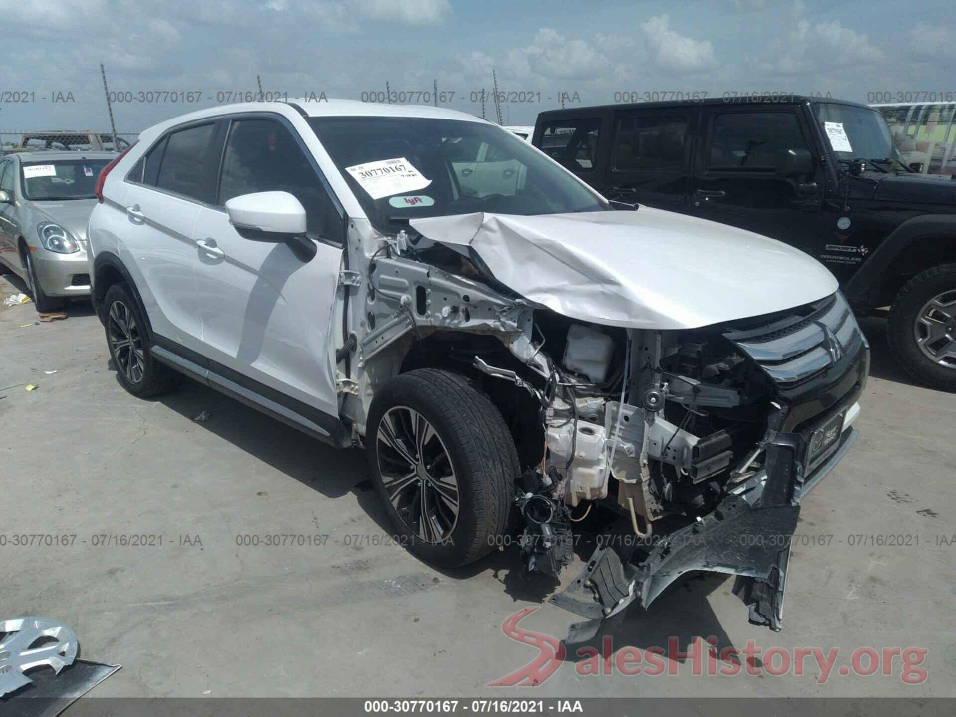 JA4AT5AA8JZ039121 2018 MITSUBISHI ECLIPSE CROSS