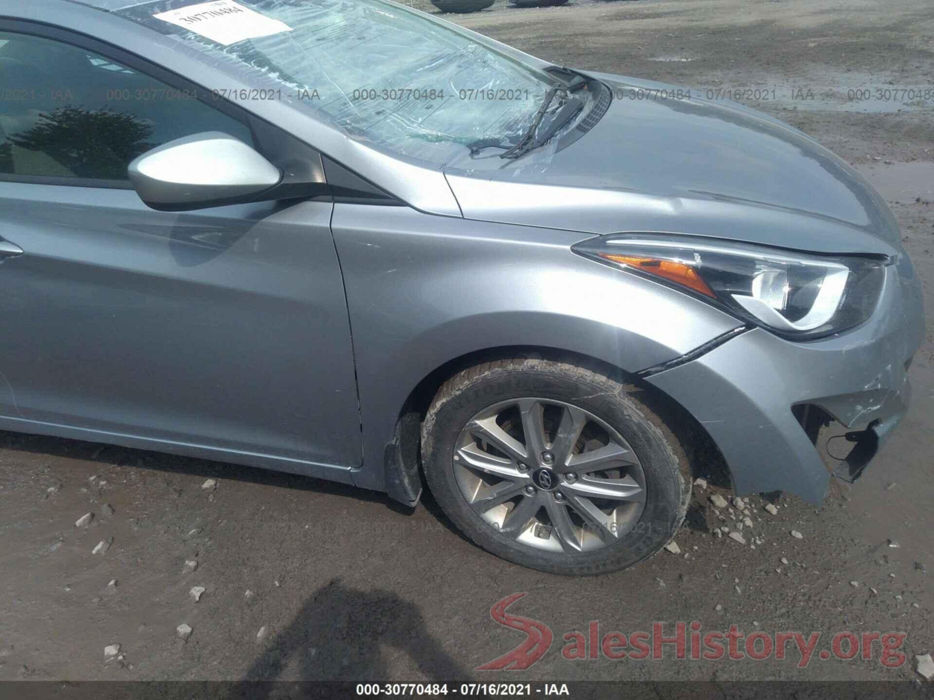 5NPDH4AE3GH797806 2016 HYUNDAI ELANTRA