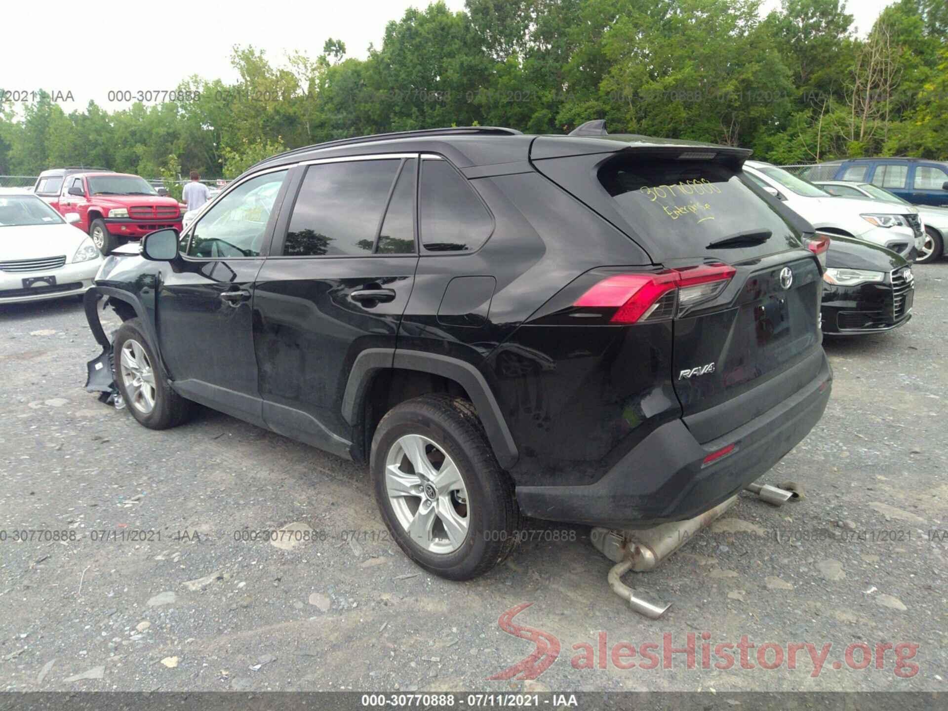 2T3P1RFVXMW212425 2021 TOYOTA RAV4