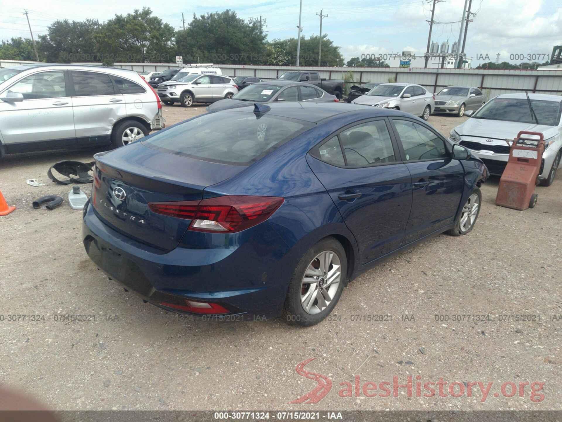 5NPD84LF0LH579810 2020 HYUNDAI ELANTRA