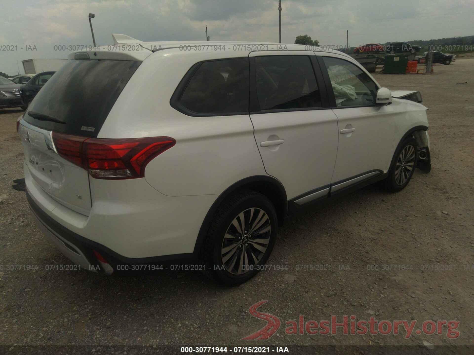 JA4AZ3A38LZ045296 2020 MITSUBISHI OUTLANDER