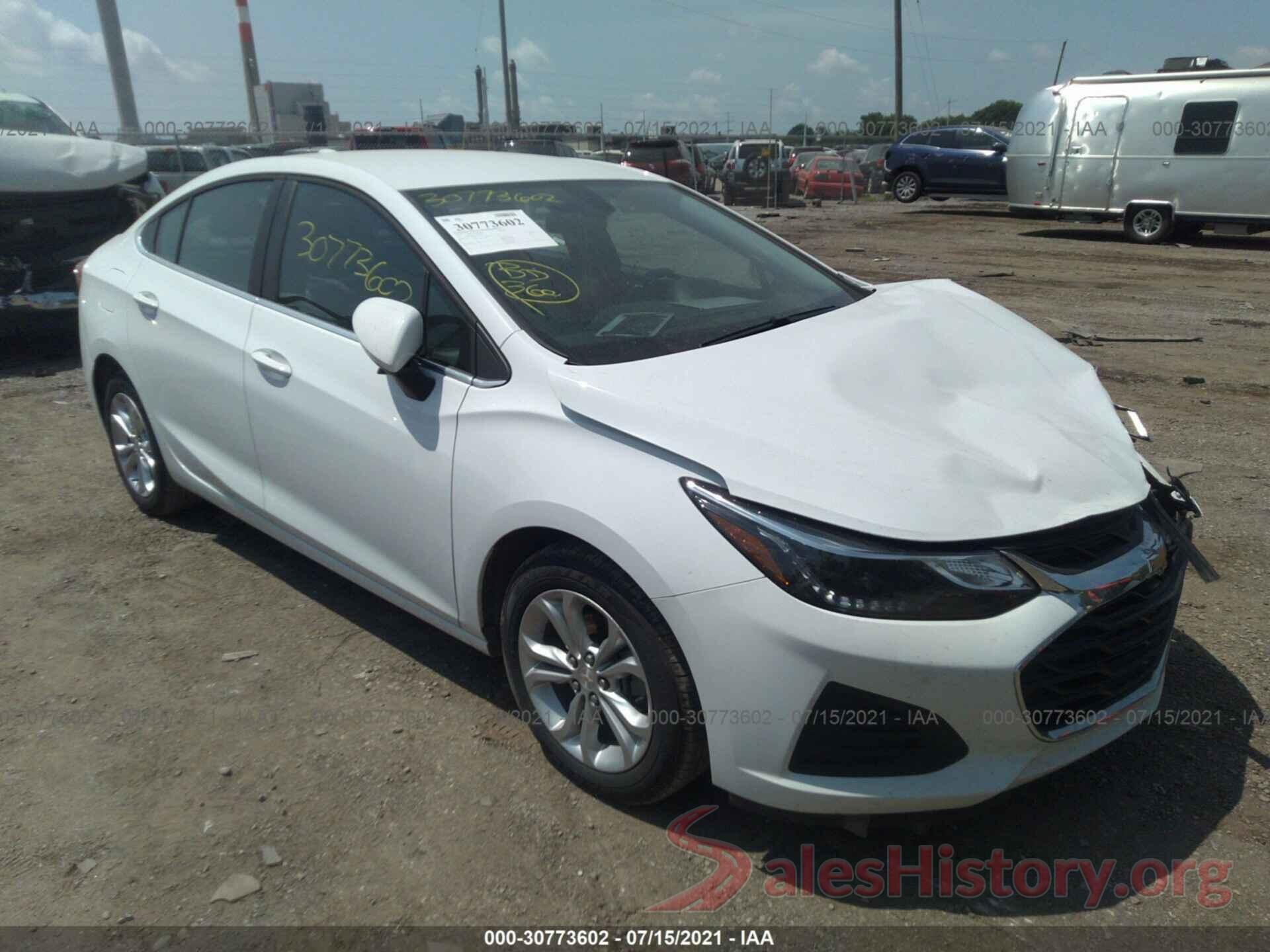 1G1BE5SM6K7121514 2019 CHEVROLET CRUZE