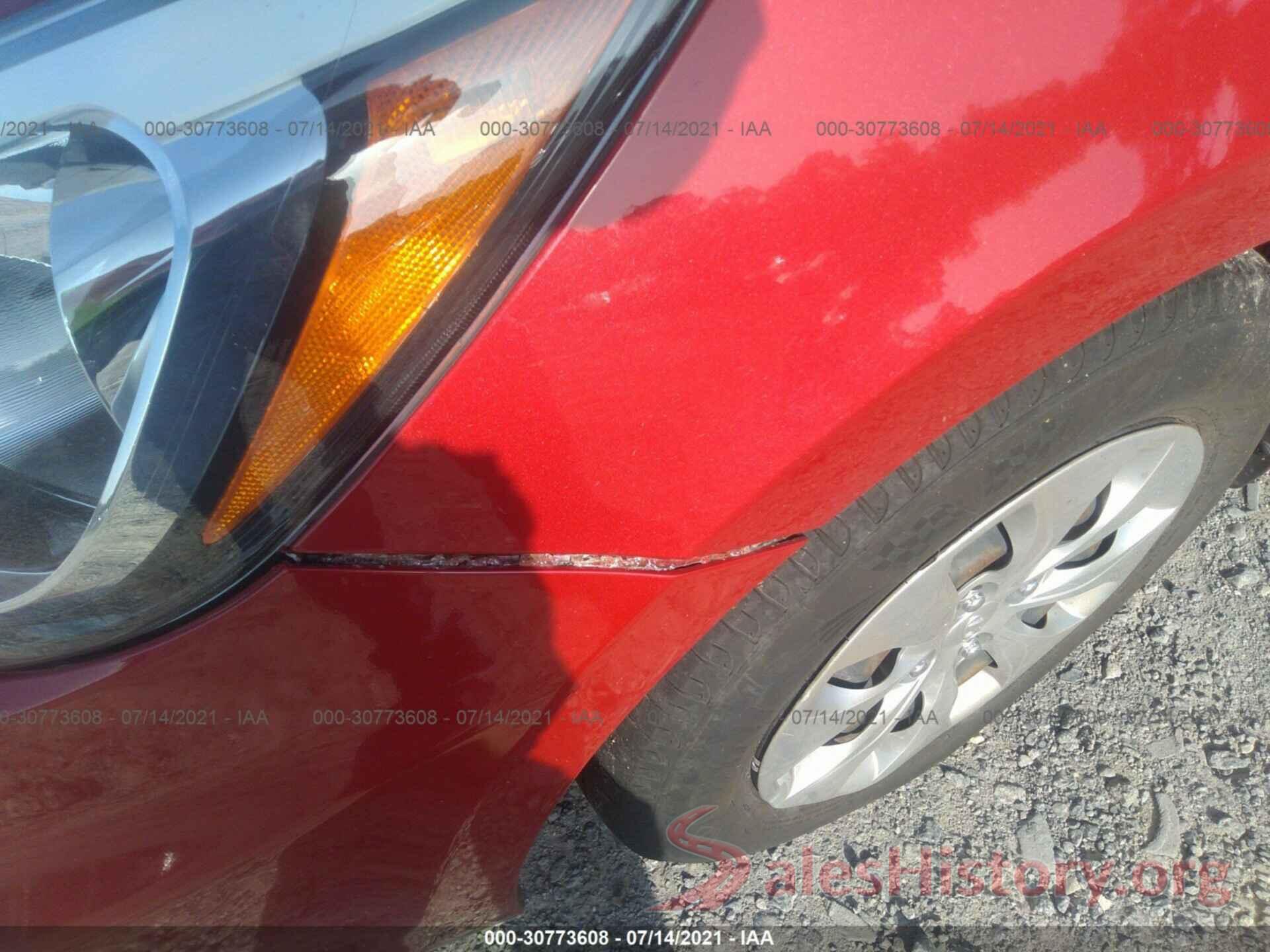 KMHCT5AE3HU338780 2017 HYUNDAI ACCENT