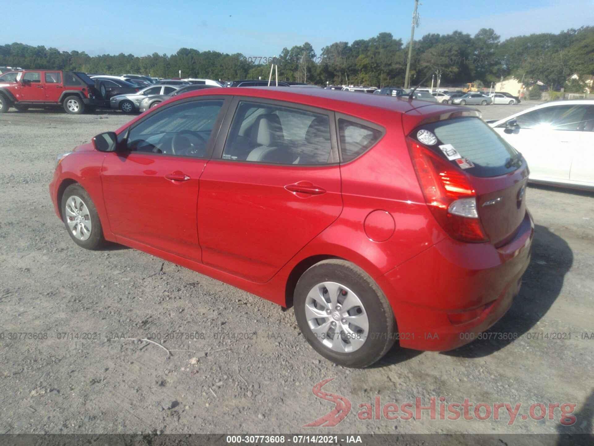 KMHCT5AE3HU338780 2017 HYUNDAI ACCENT