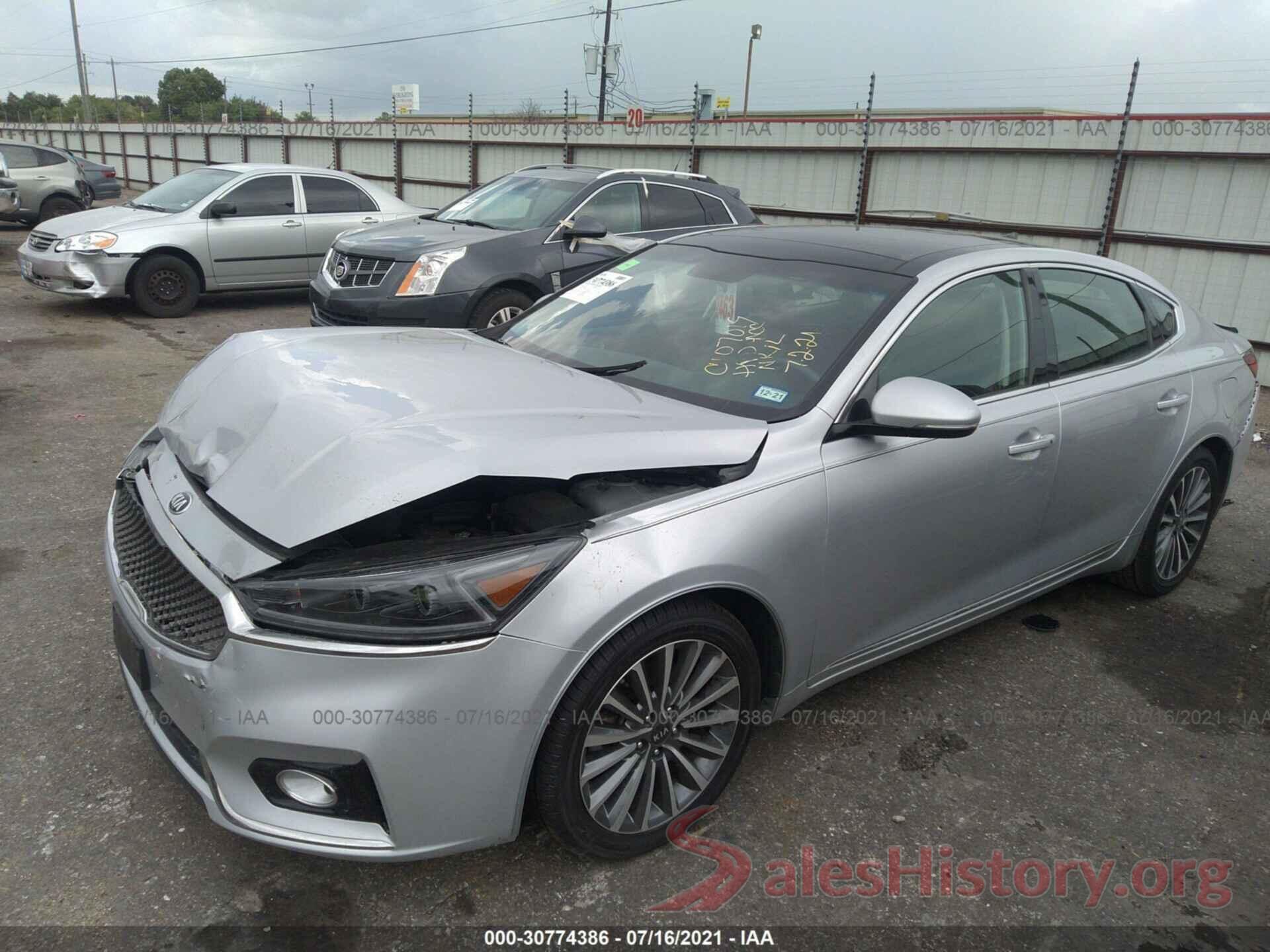 KNALC4J15H5092706 2017 KIA CADENZA