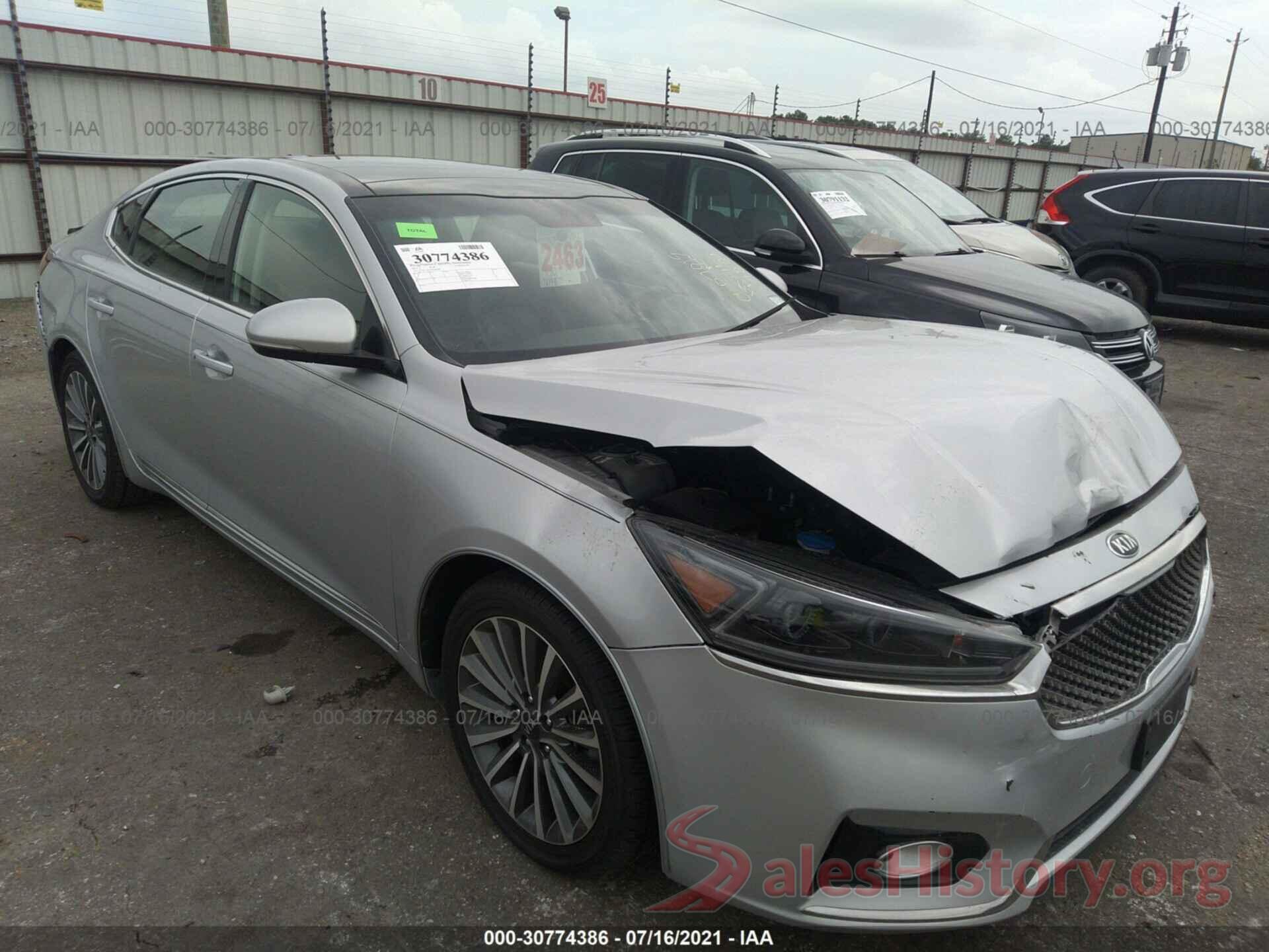 KNALC4J15H5092706 2017 KIA CADENZA