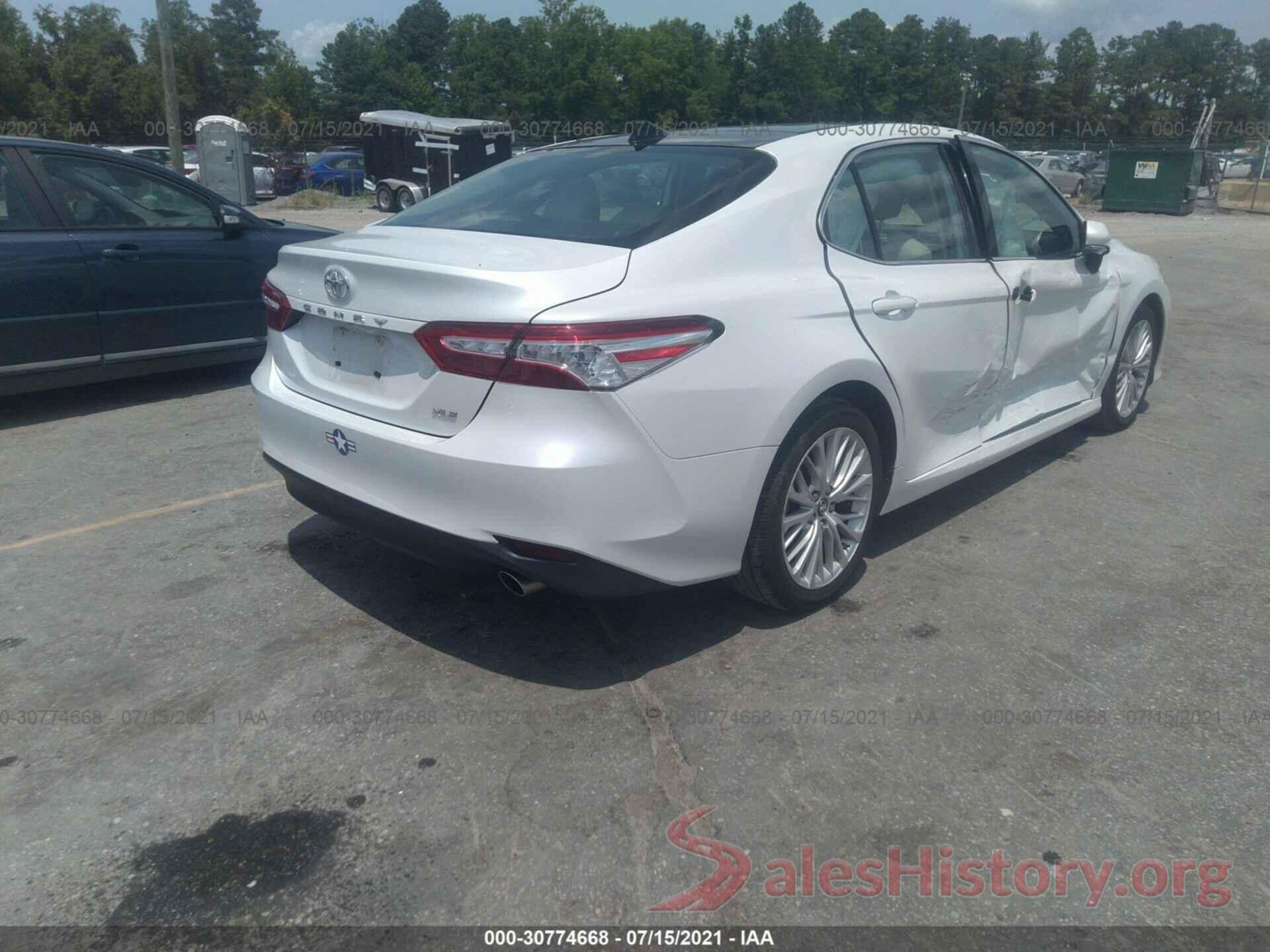 4T1B11HK5KU679384 2019 TOYOTA CAMRY