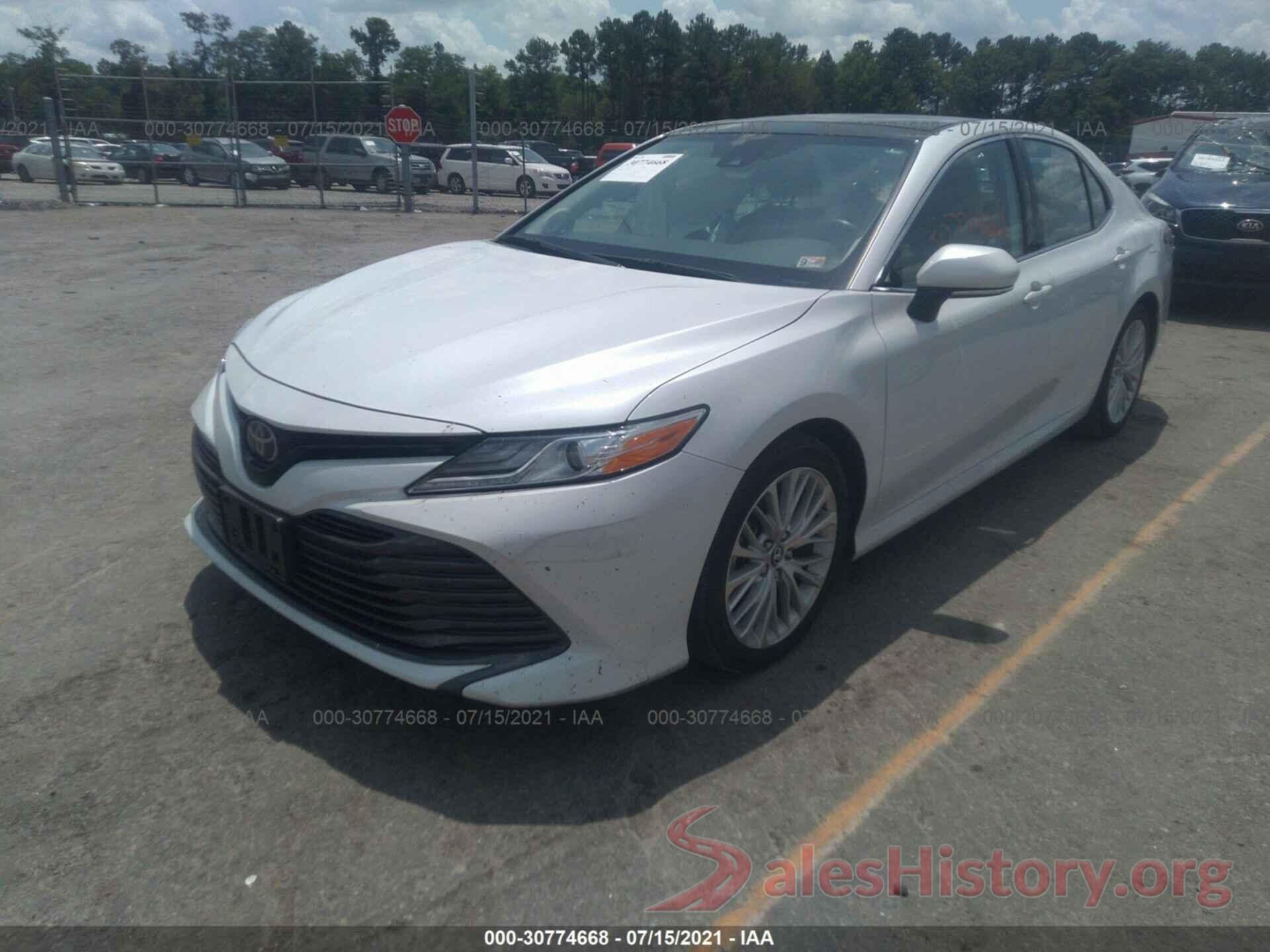 4T1B11HK5KU679384 2019 TOYOTA CAMRY