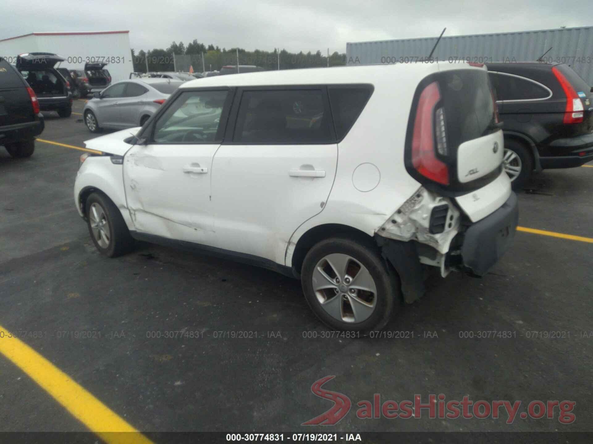 KNDJN2A29G7377493 2016 KIA SOUL