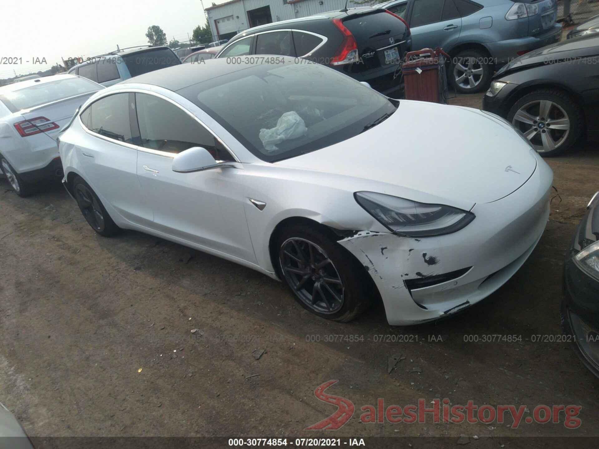 5YJ3E1EB6LF774919 2020 TESLA MODEL 3