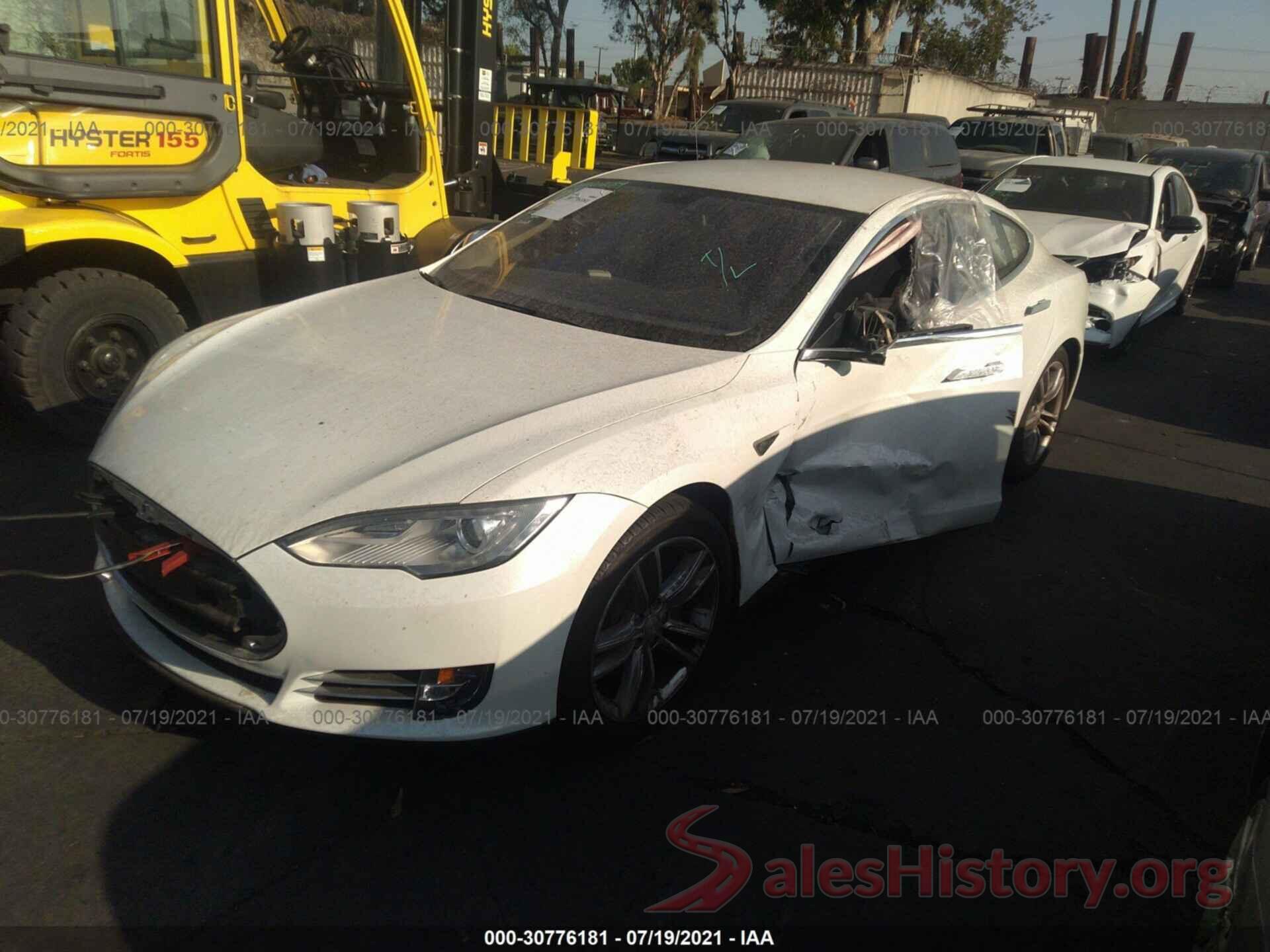 5YJSA1CN9DFP04451 2013 TESLA MODEL S