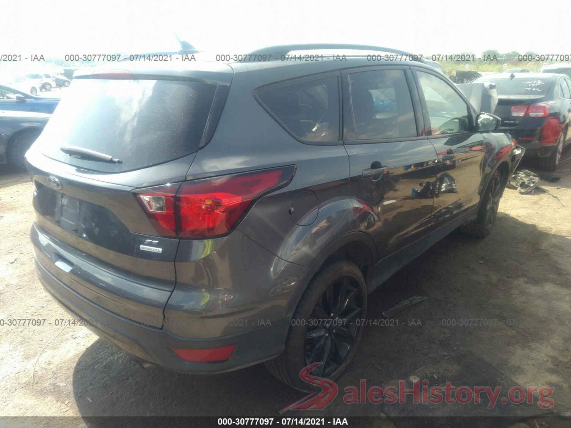 1FMCU0GD7KUA62416 2019 FORD ESCAPE