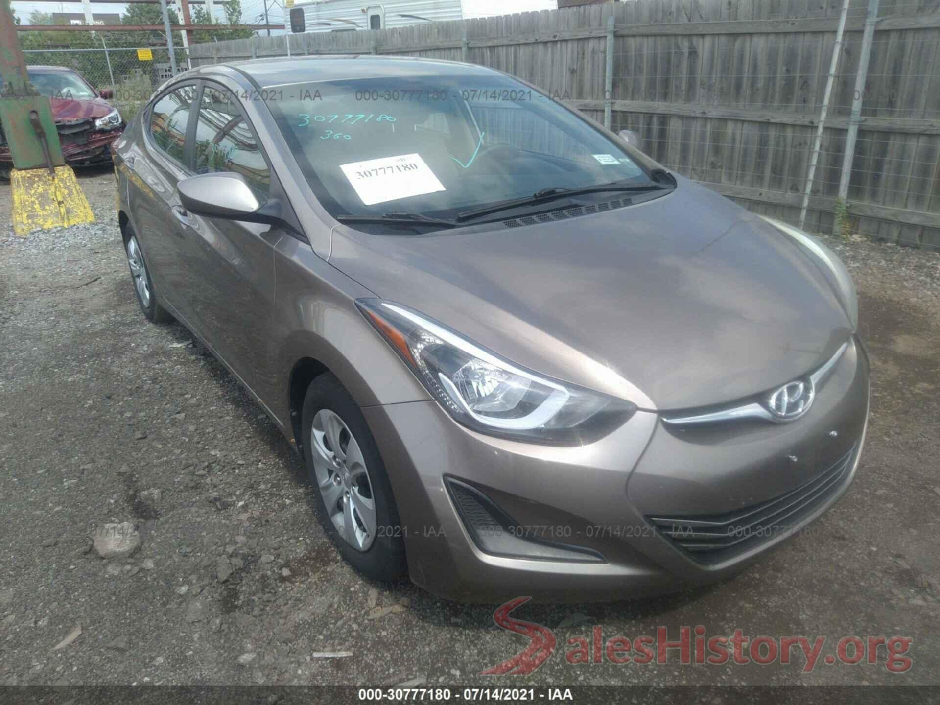 5NPDH4AE3GH770220 2016 HYUNDAI ELANTRA