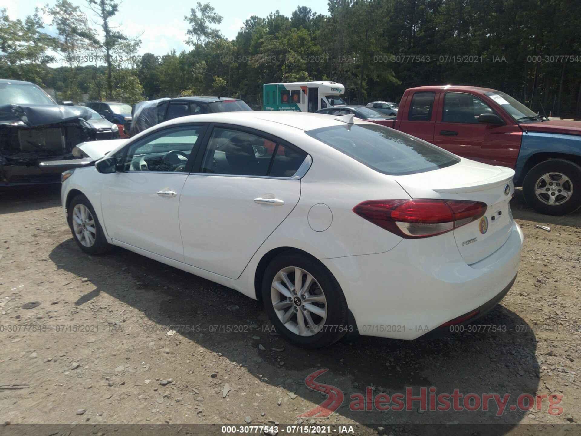 3KPFL4A71HE028025 2017 KIA FORTE