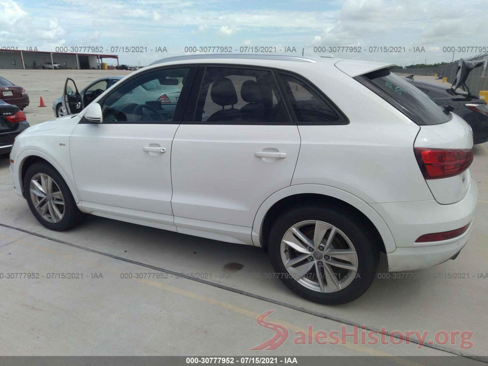 WA1BCCFS8JR026637 2018 AUDI Q3