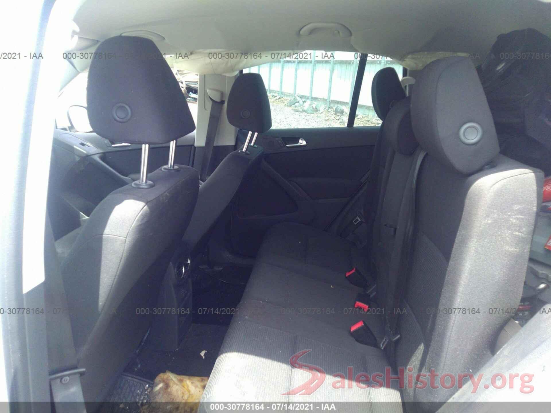 WVGAV7AX6HK054778 2017 VOLKSWAGEN TIGUAN