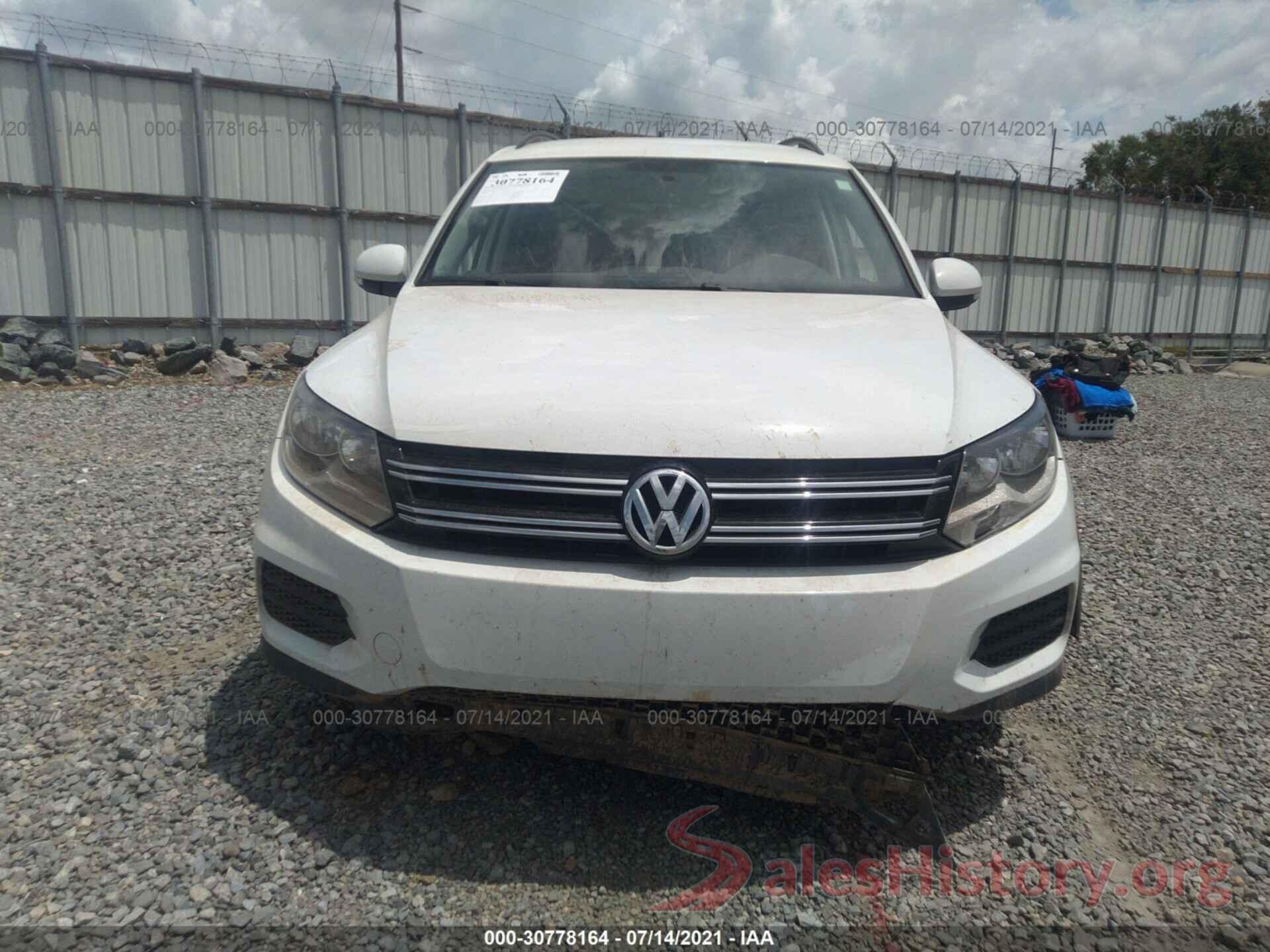 WVGAV7AX6HK054778 2017 VOLKSWAGEN TIGUAN