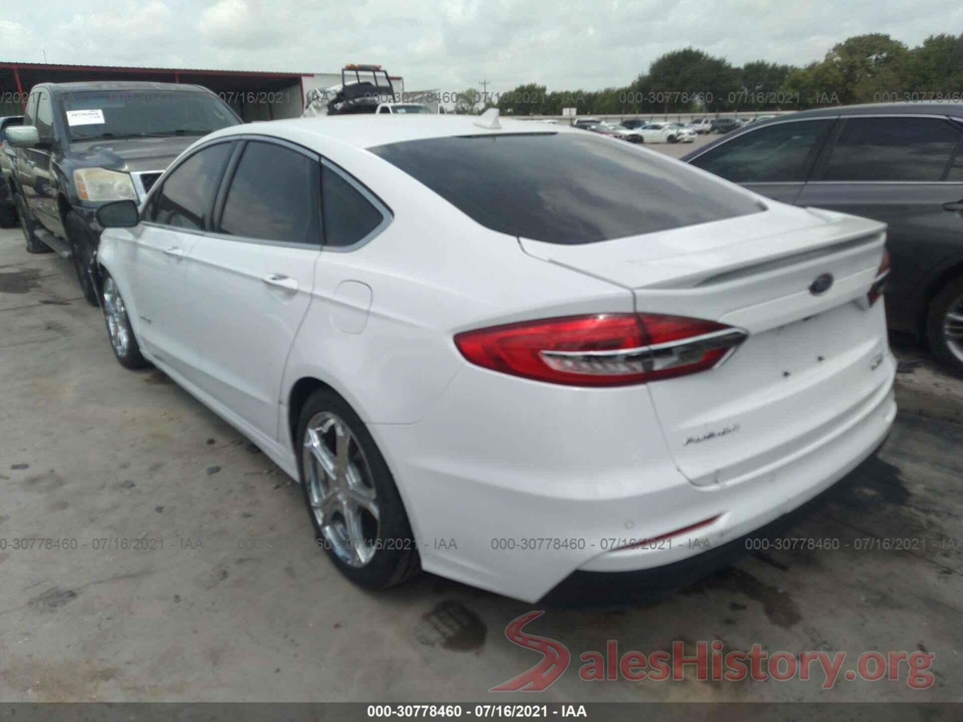 3FA6P0RU5KR118632 2019 FORD FUSION HYBRID