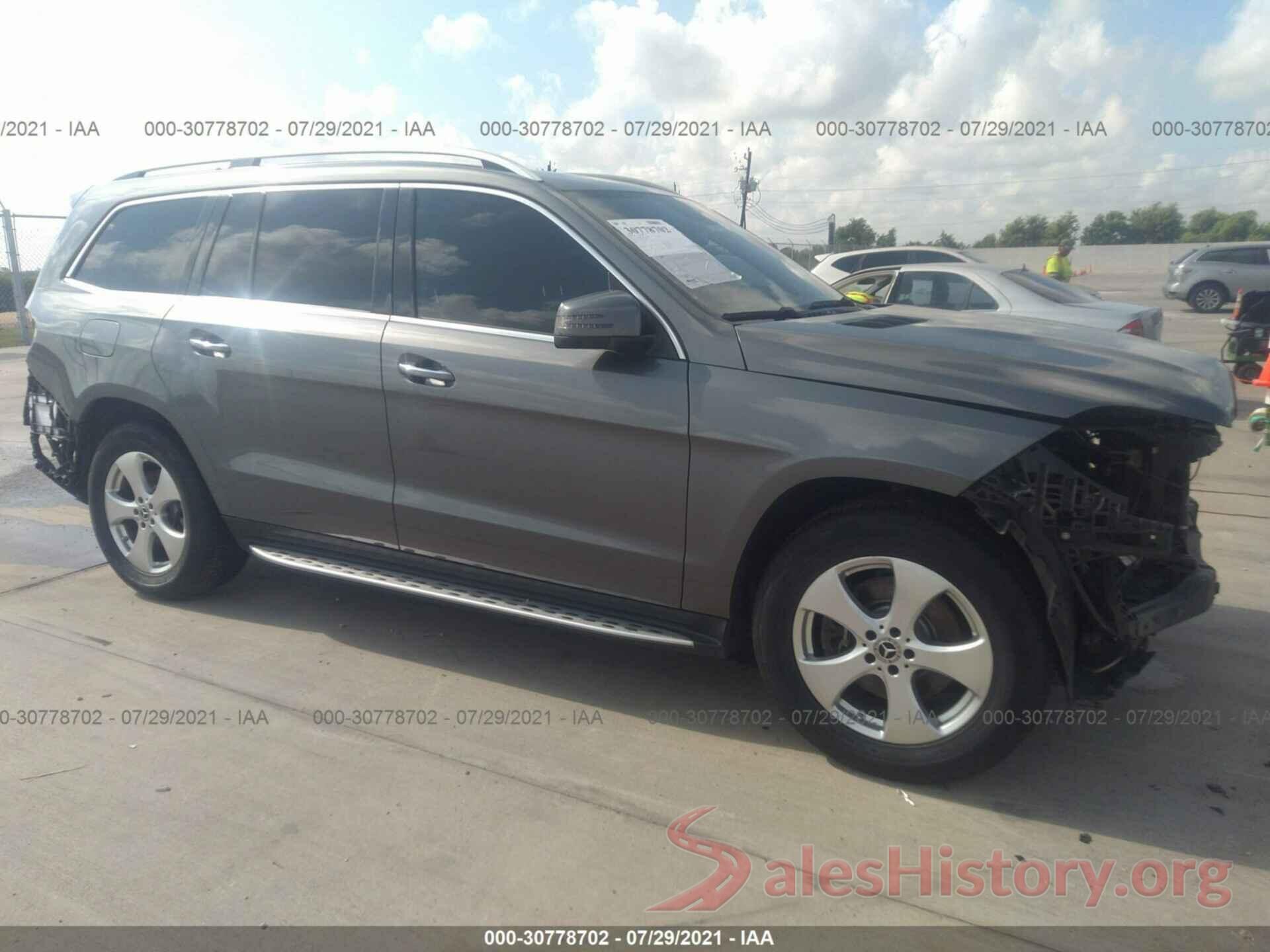 4JGDF6EE2HA952457 2017 MERCEDES-BENZ GLS