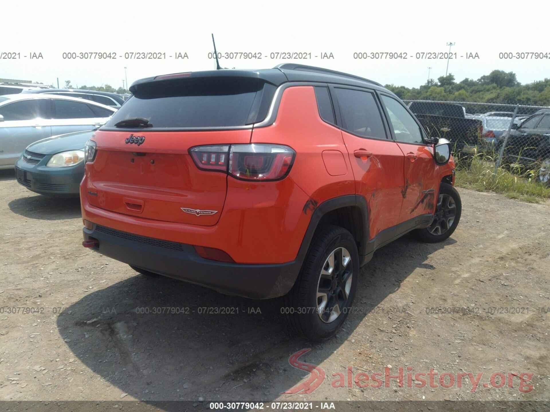 3C4NJDDB5JT129636 2018 JEEP COMPASS