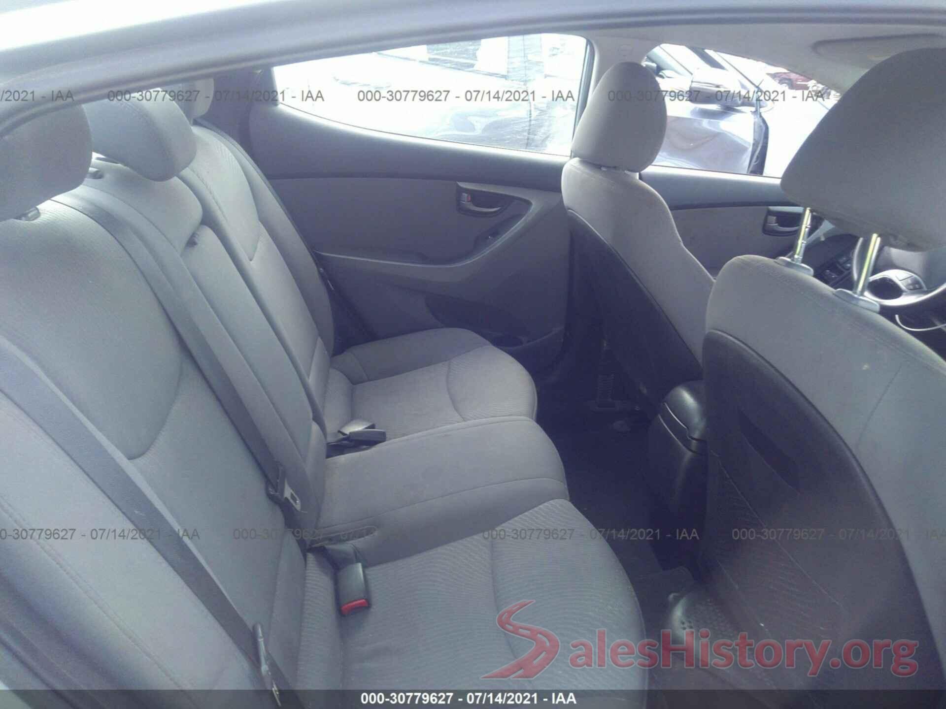 5NPDH4AE2GH660114 2016 HYUNDAI ELANTRA