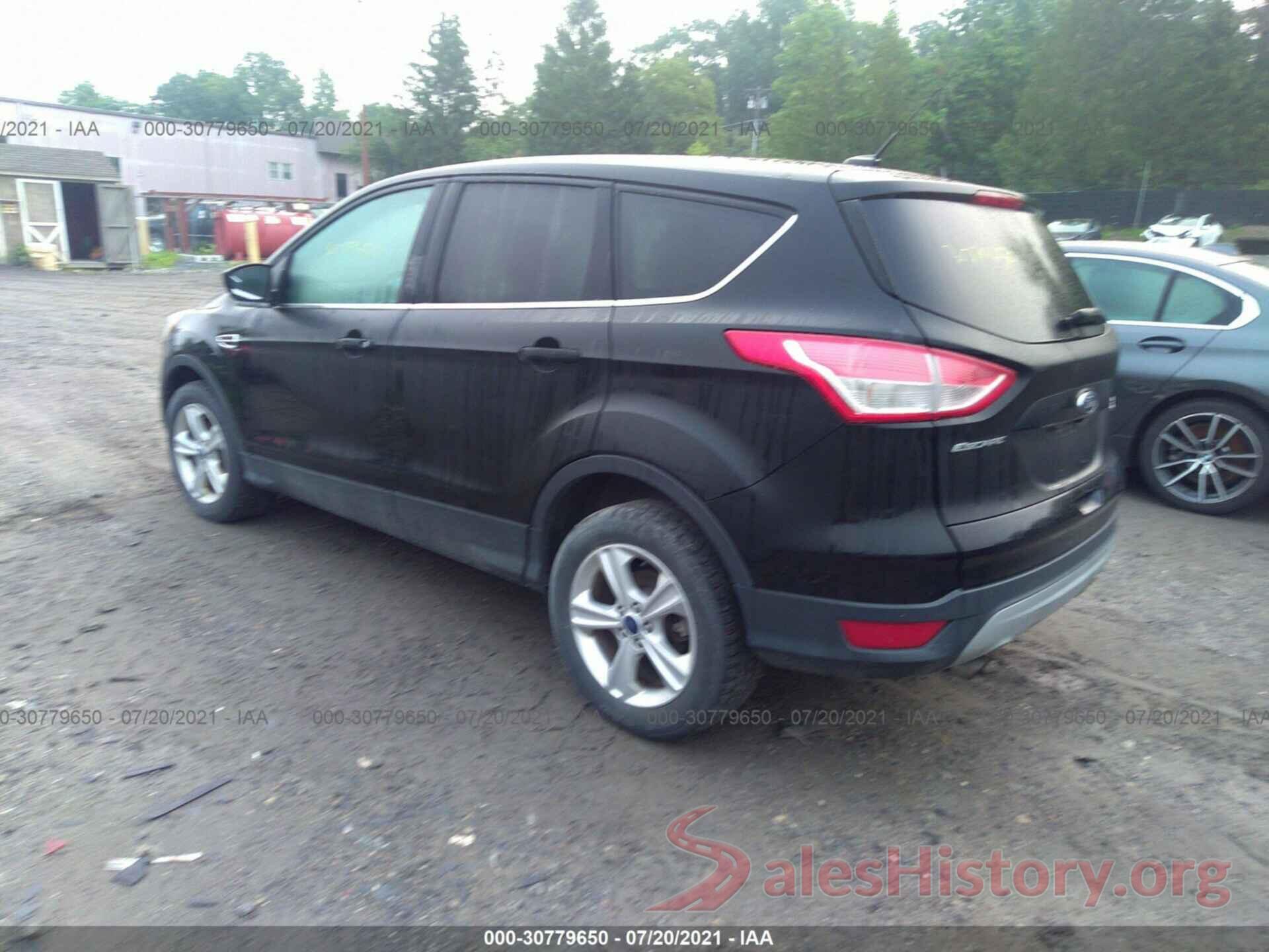 1FMCU9G9XGUC30363 2016 FORD ESCAPE