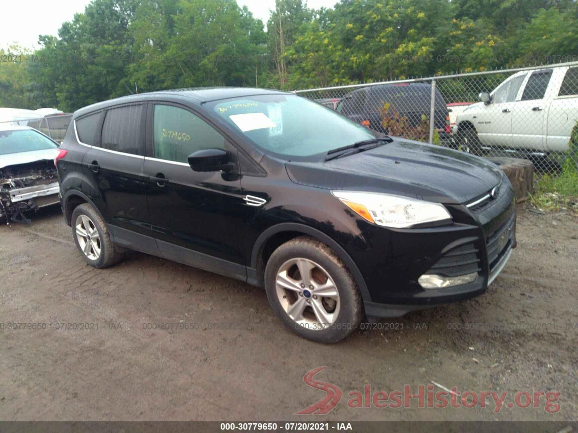 1FMCU9G9XGUC30363 2016 FORD ESCAPE