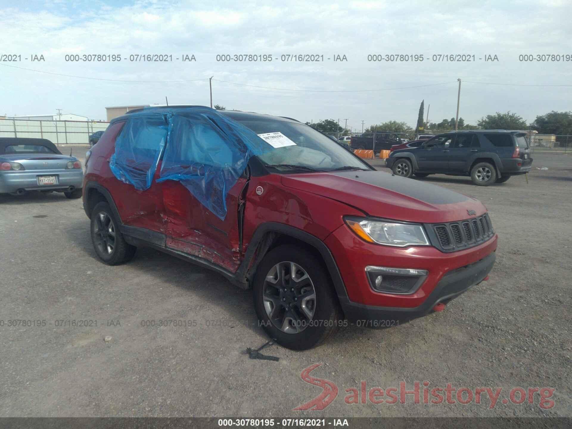 3C4NJDDB4JT130289 2018 JEEP COMPASS