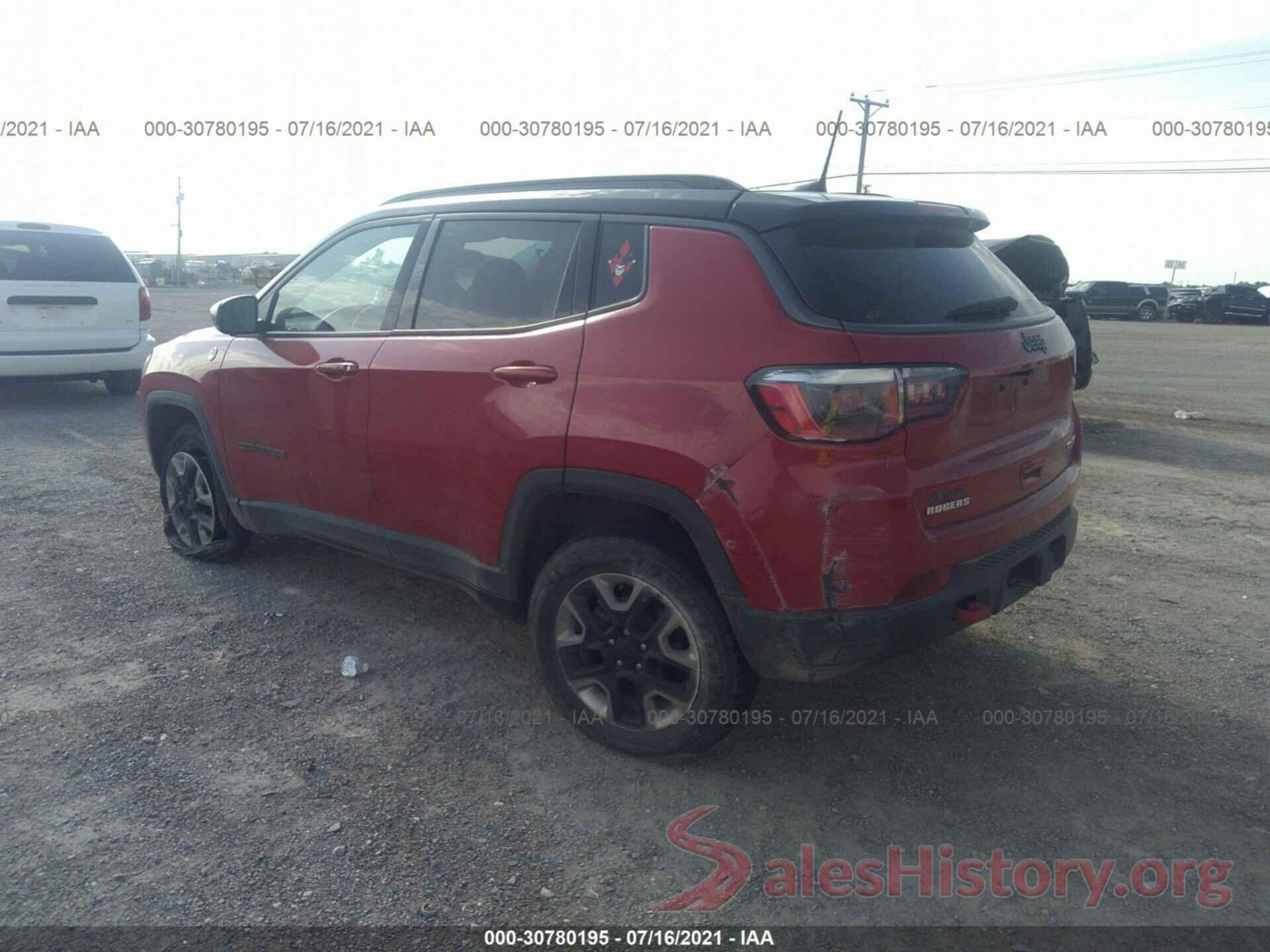 3C4NJDDB4JT130289 2018 JEEP COMPASS