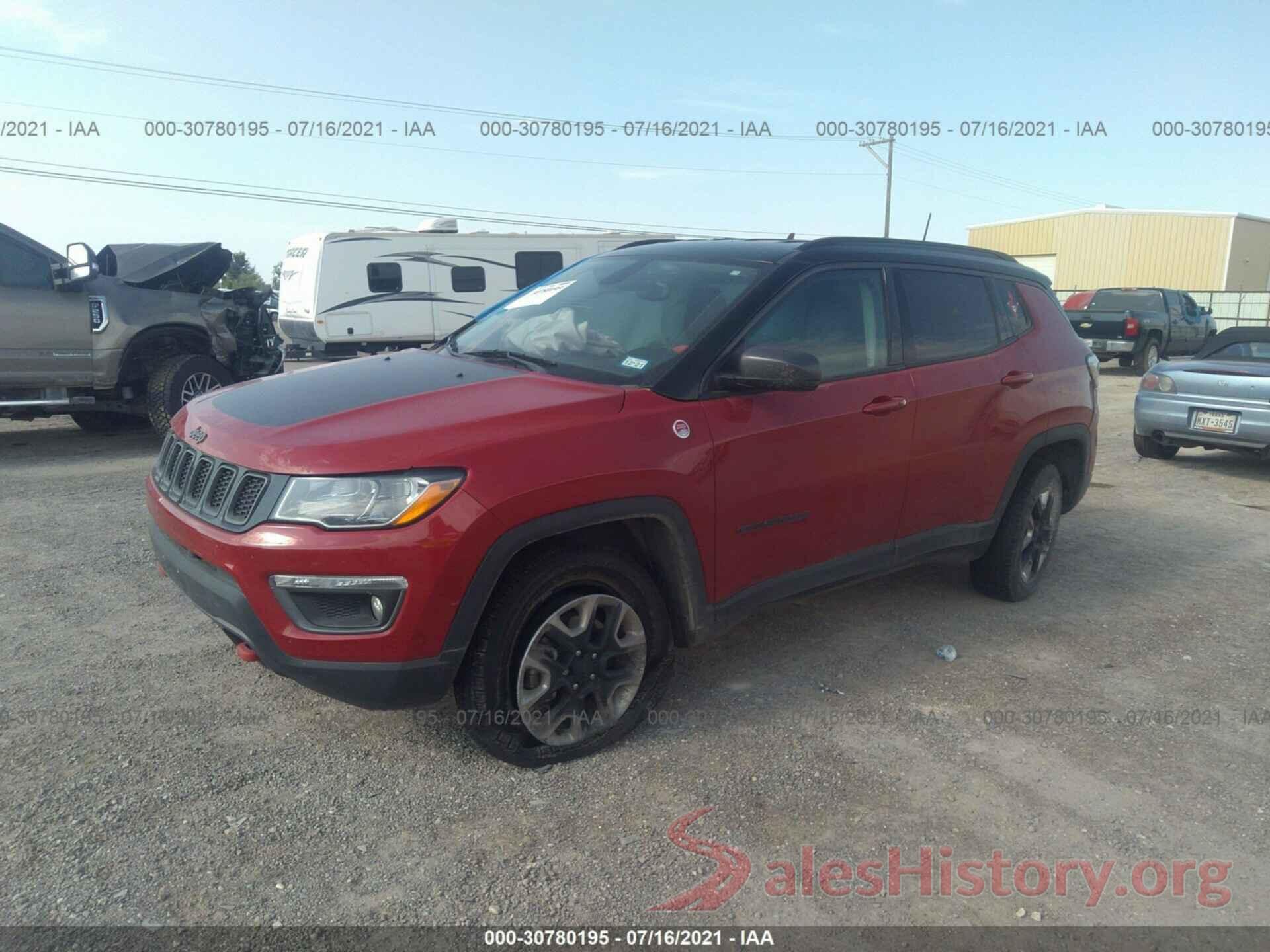 3C4NJDDB4JT130289 2018 JEEP COMPASS