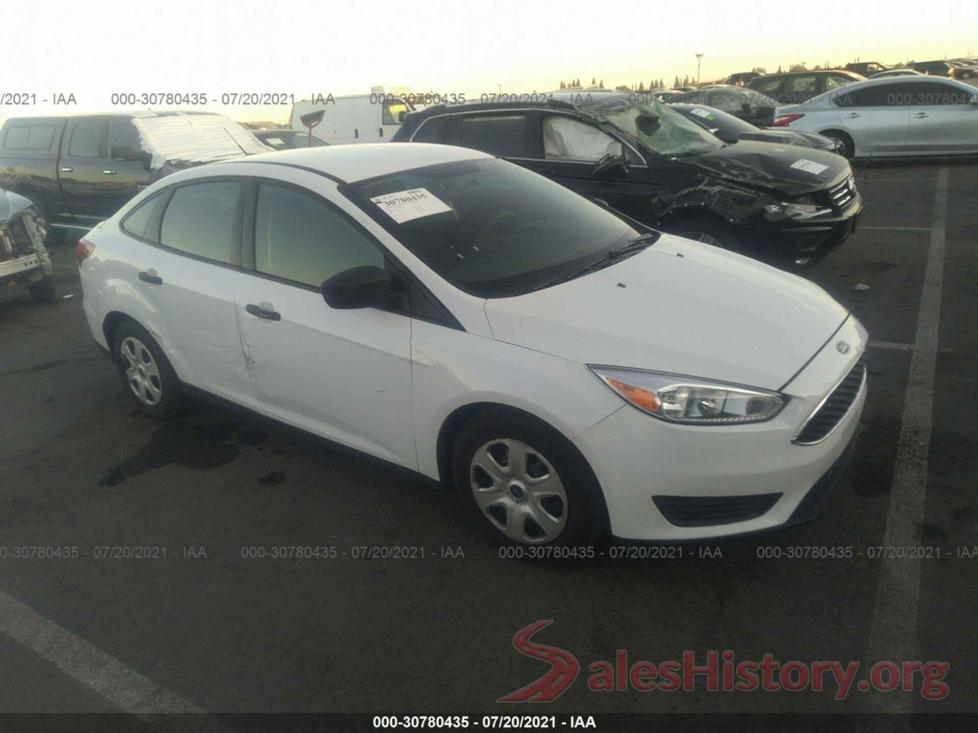 1FADP3E20JL287239 2018 FORD FOCUS