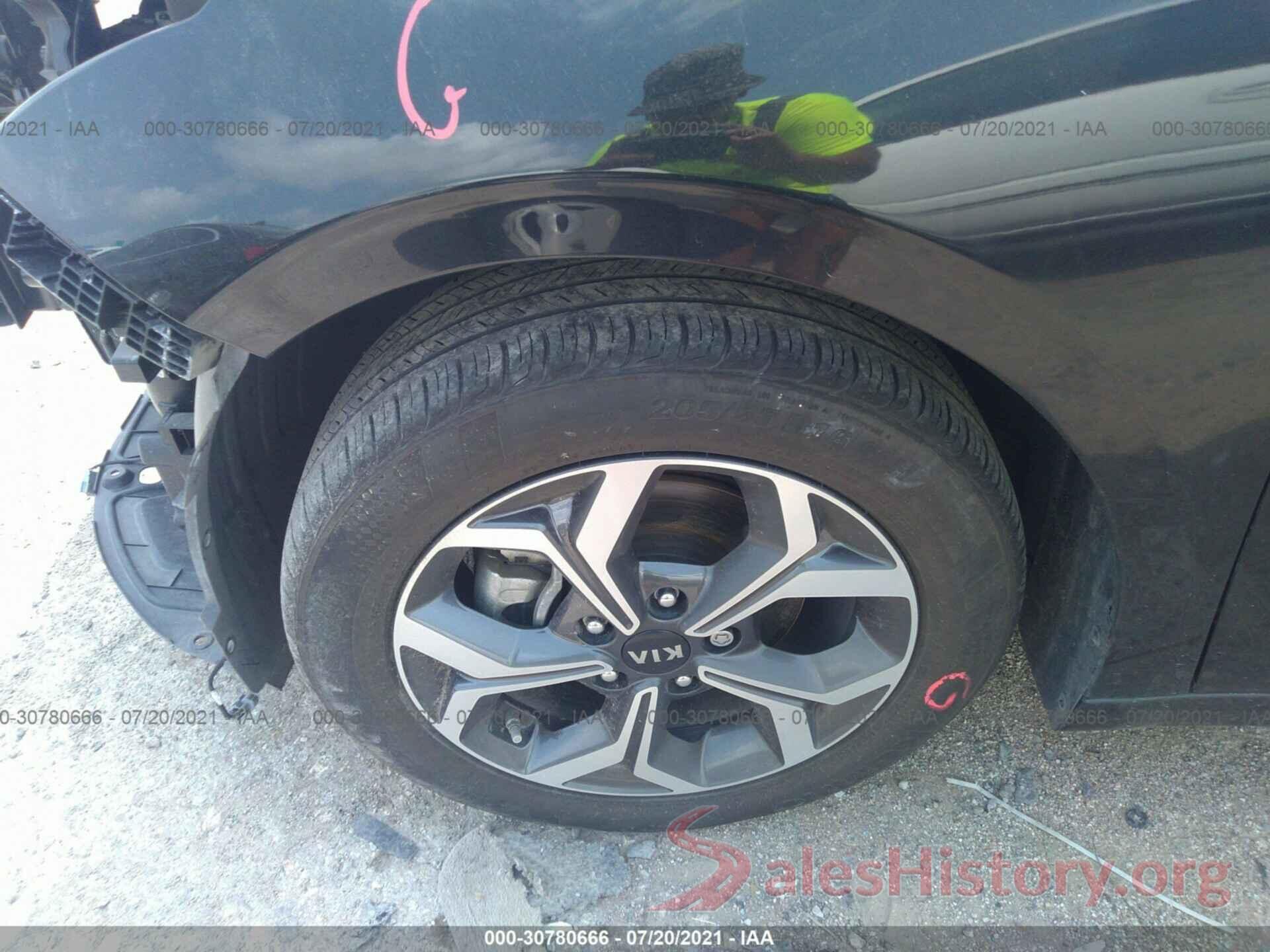 3KPF24AD3KE135139 2019 KIA FORTE